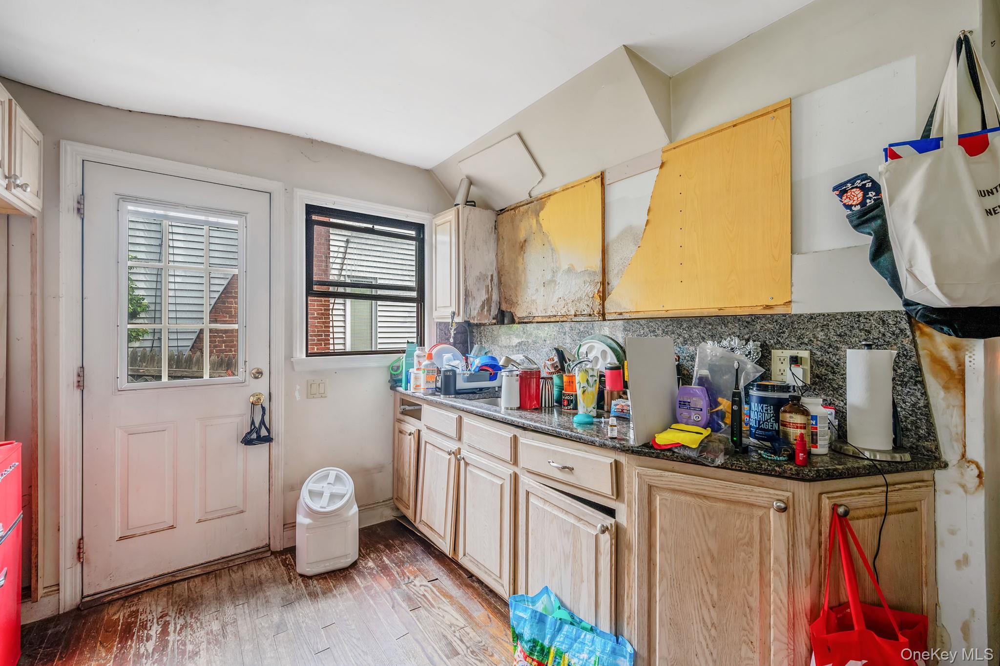 288 Nassau Road – For Sale photo 24