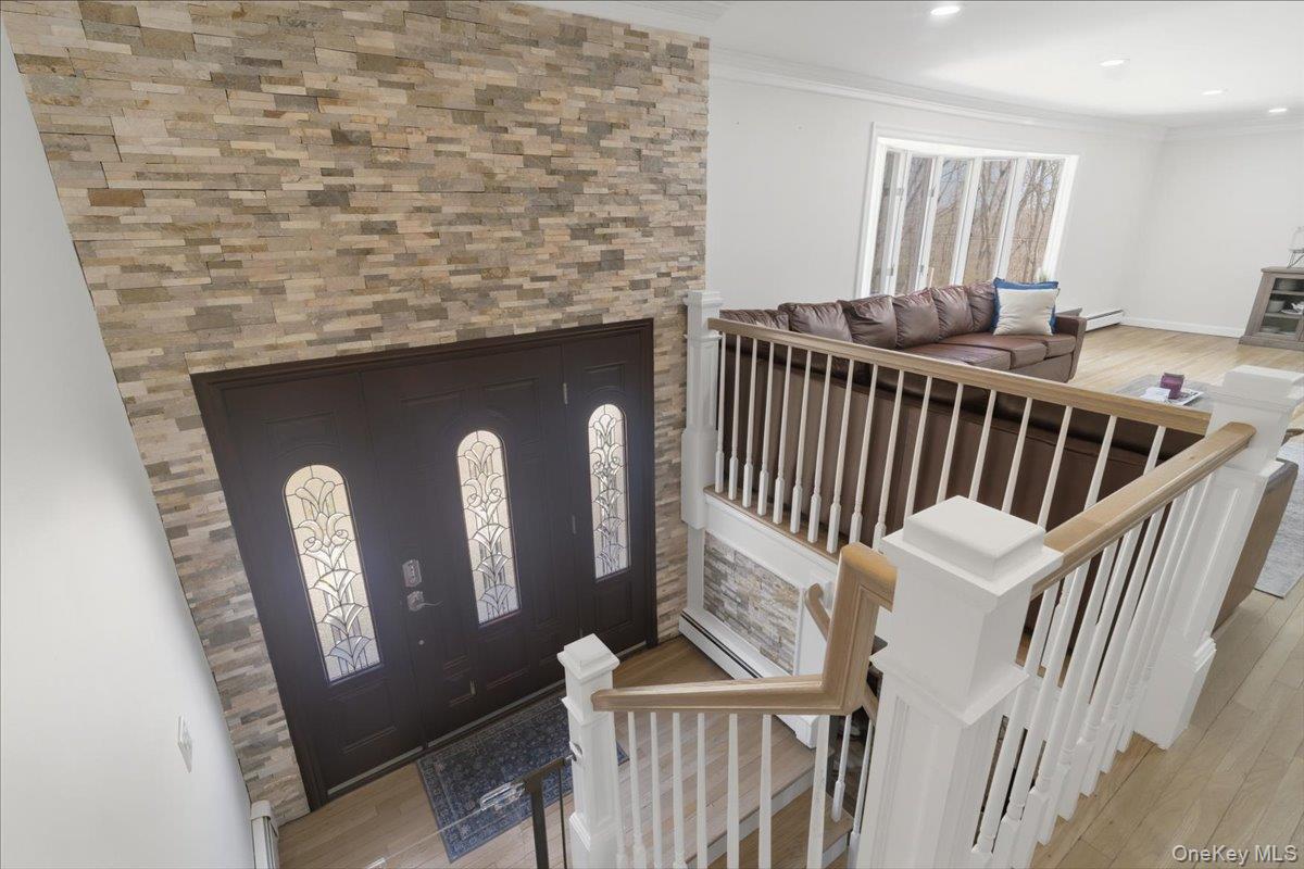 263 Oyster Bay Road – For Rent photo 7