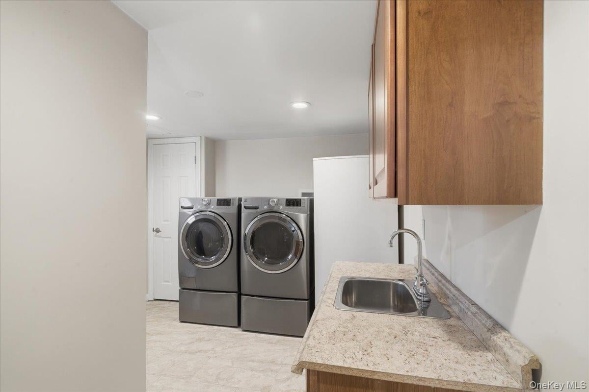 263 Oyster Bay Road – For Rent photo 28