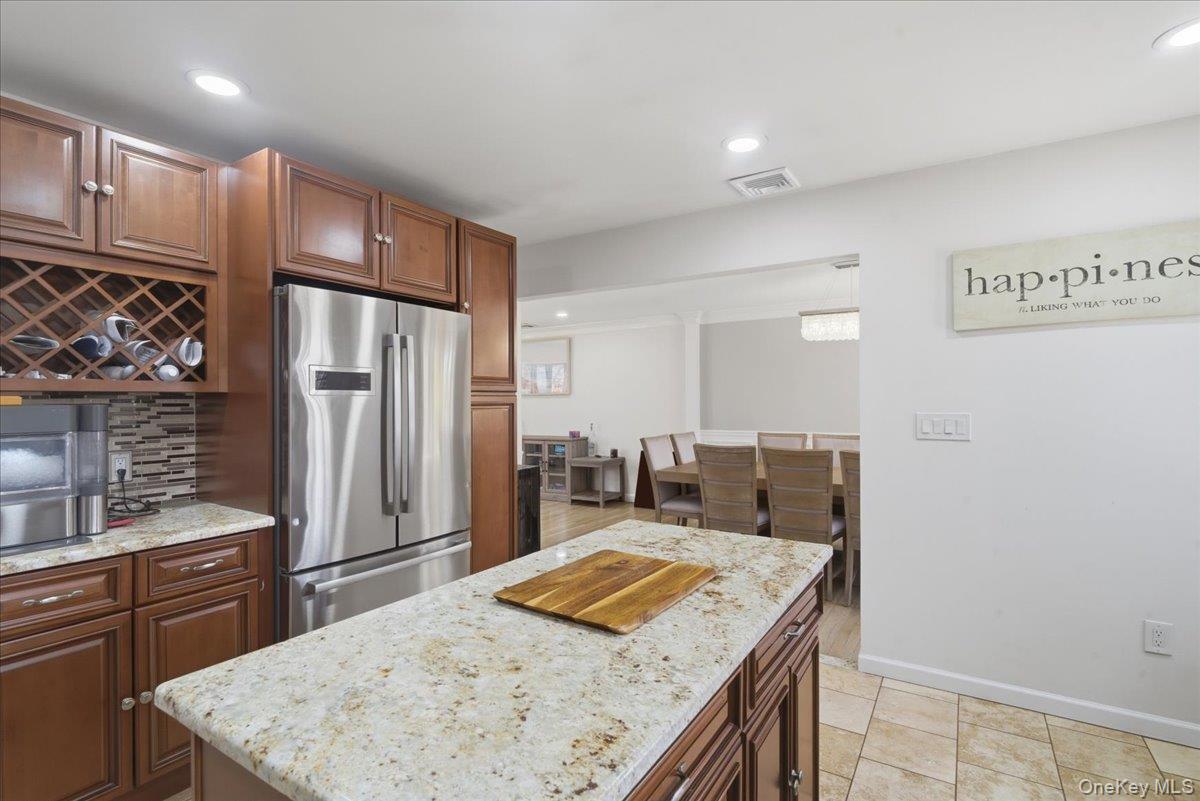 263 Oyster Bay Road – For Rent photo 13