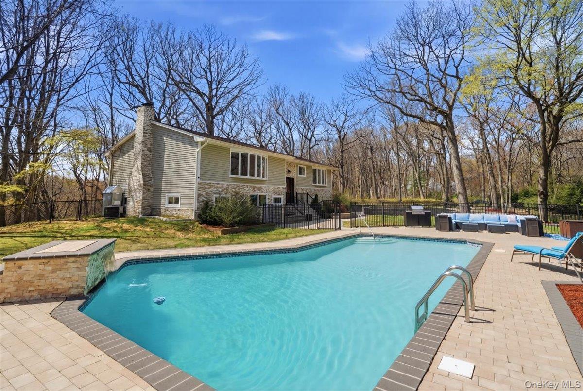 263 Oyster Bay Road – For Rent photo 42