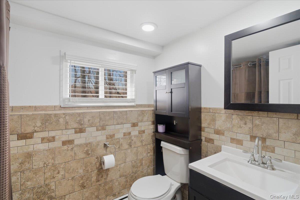 263 Oyster Bay Road – For Rent photo 25