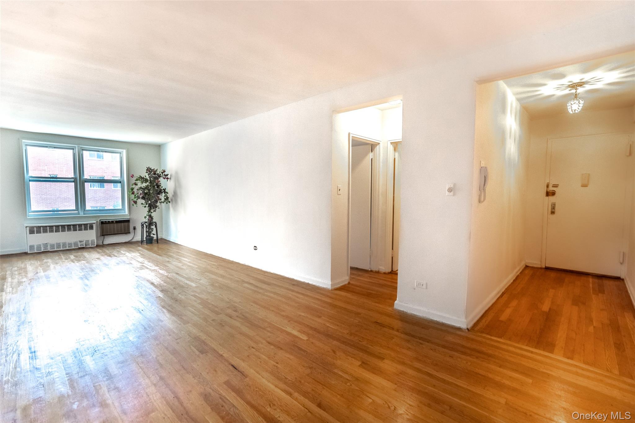 144-30 Sanford Avenue, Unit 2N photo 5