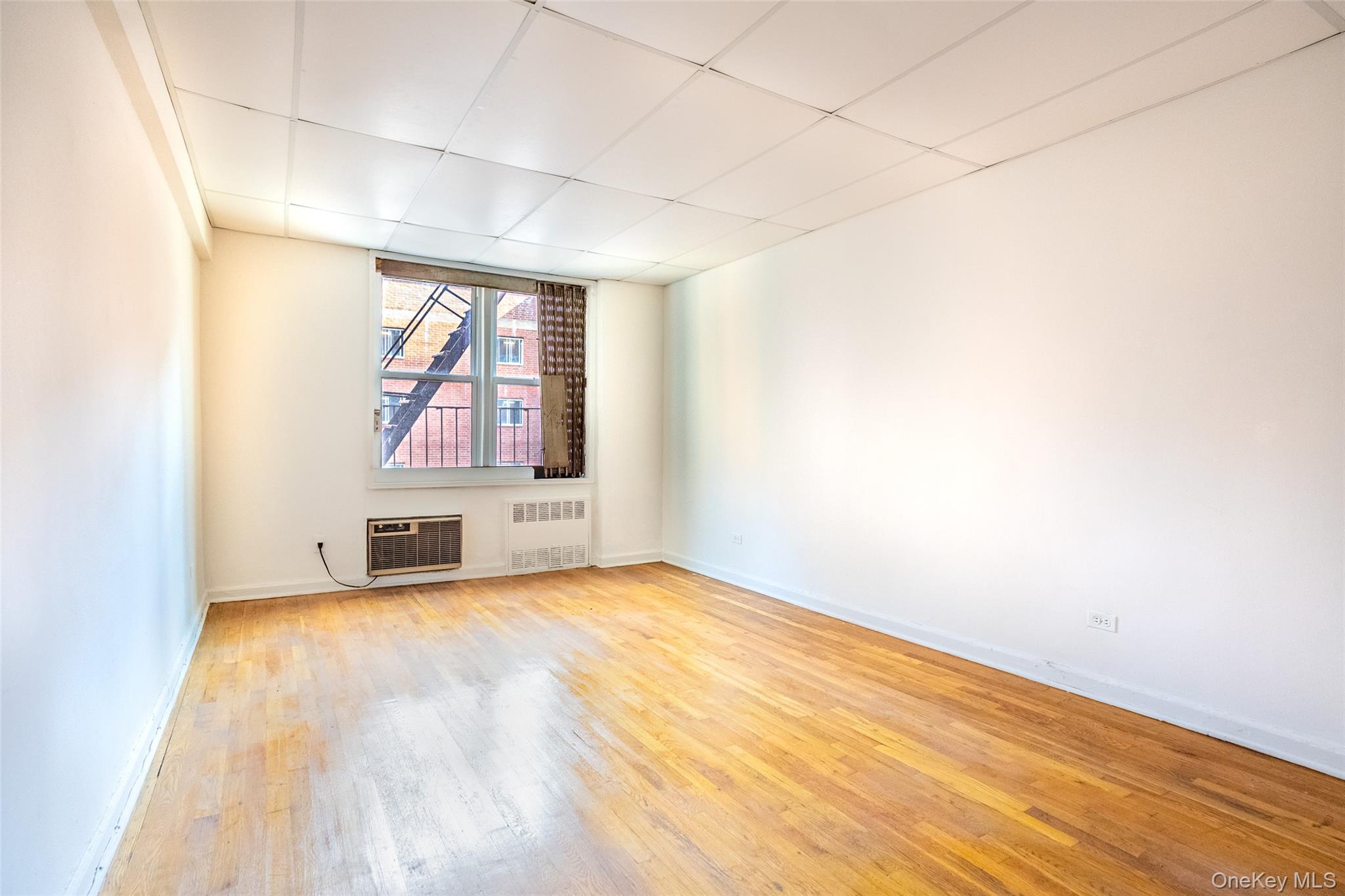 144-30 Sanford Avenue, Unit 2N photo 11