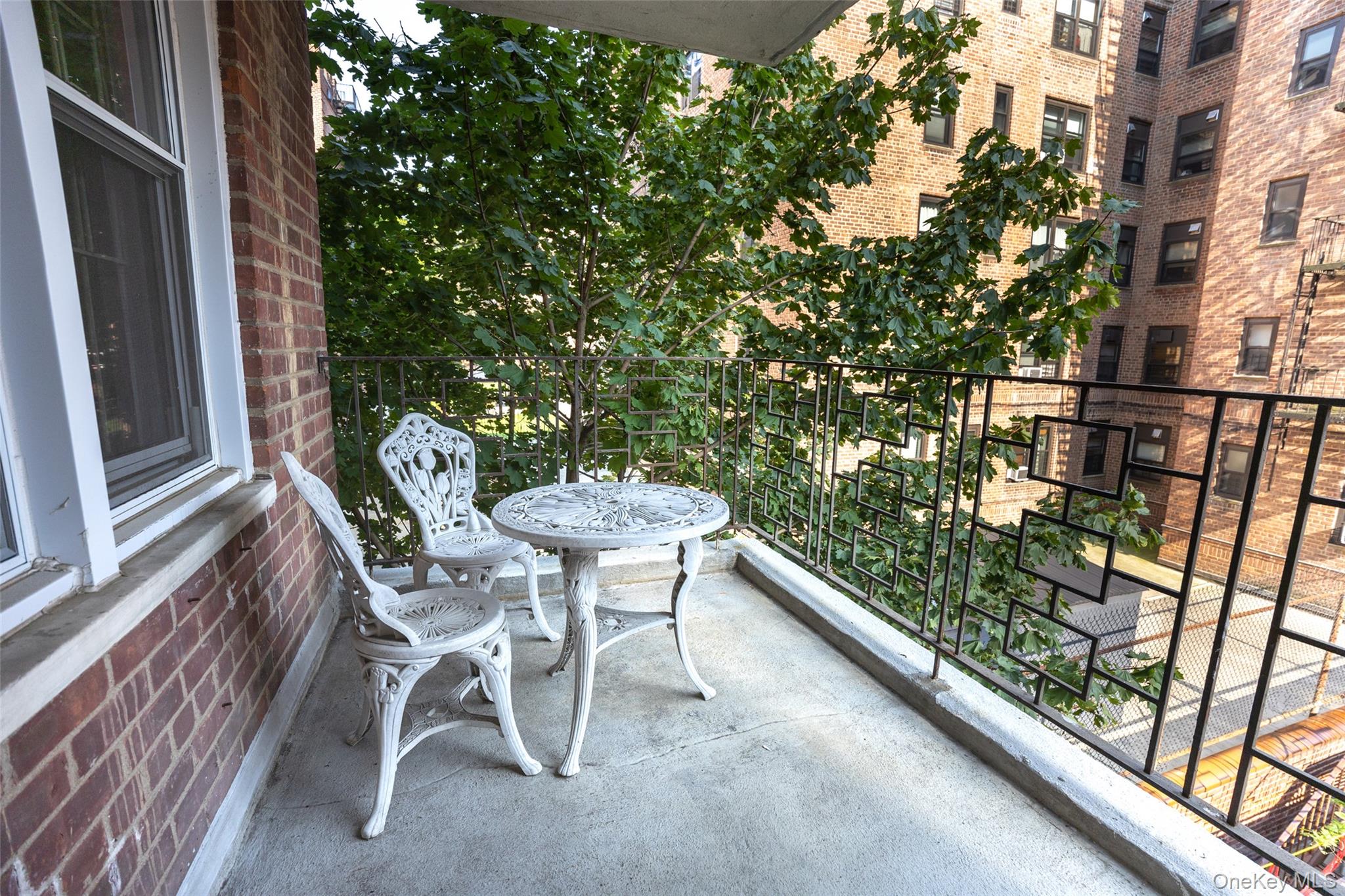 144-30 Sanford Avenue, Unit 2N photo 15