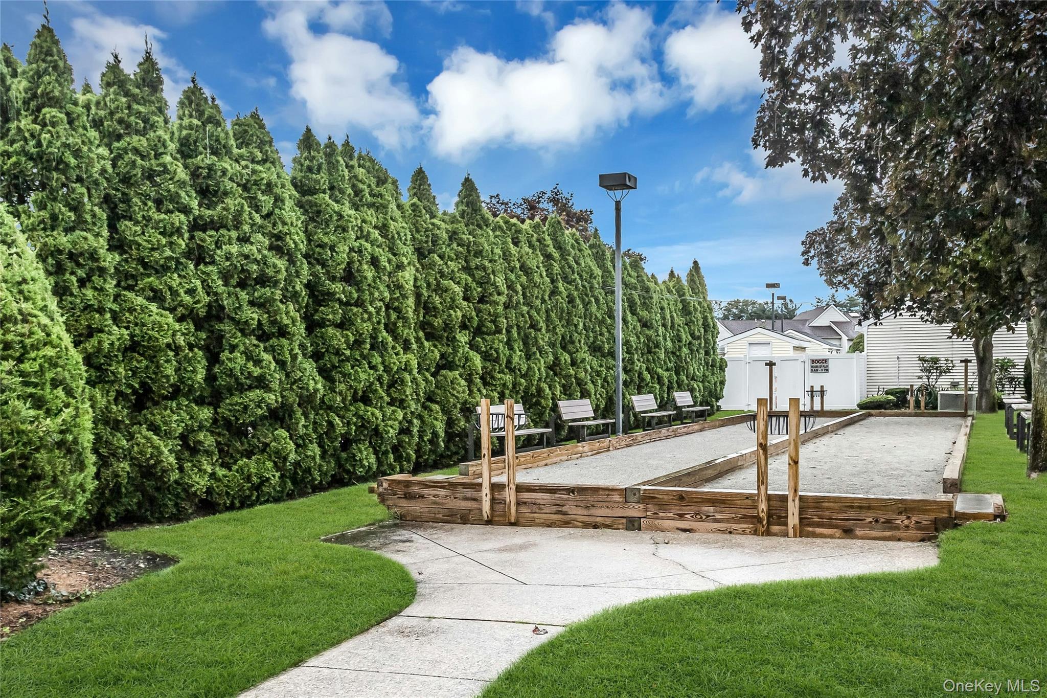 8 Chippendale Drive – For Sale photo 29