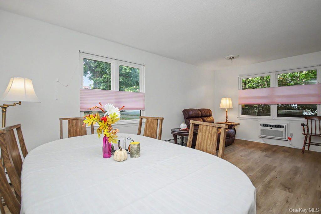 969 Sierra Vista Lane – For Sale photo 11