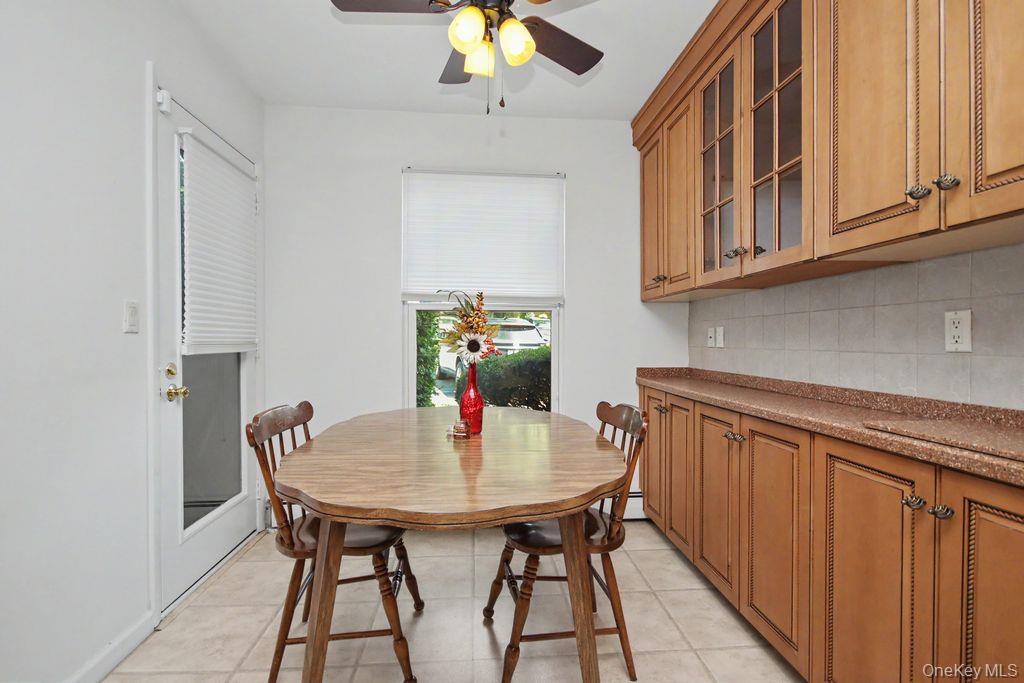 969 Sierra Vista Lane – For Sale photo 5