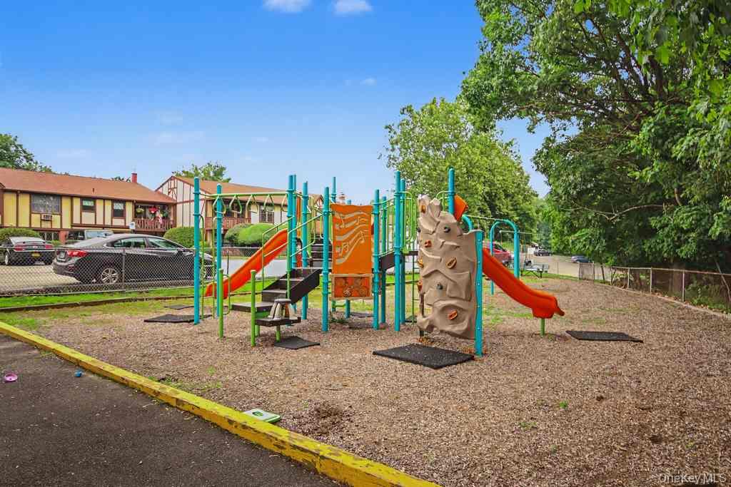 969 Sierra Vista Lane – For Sale photo 35