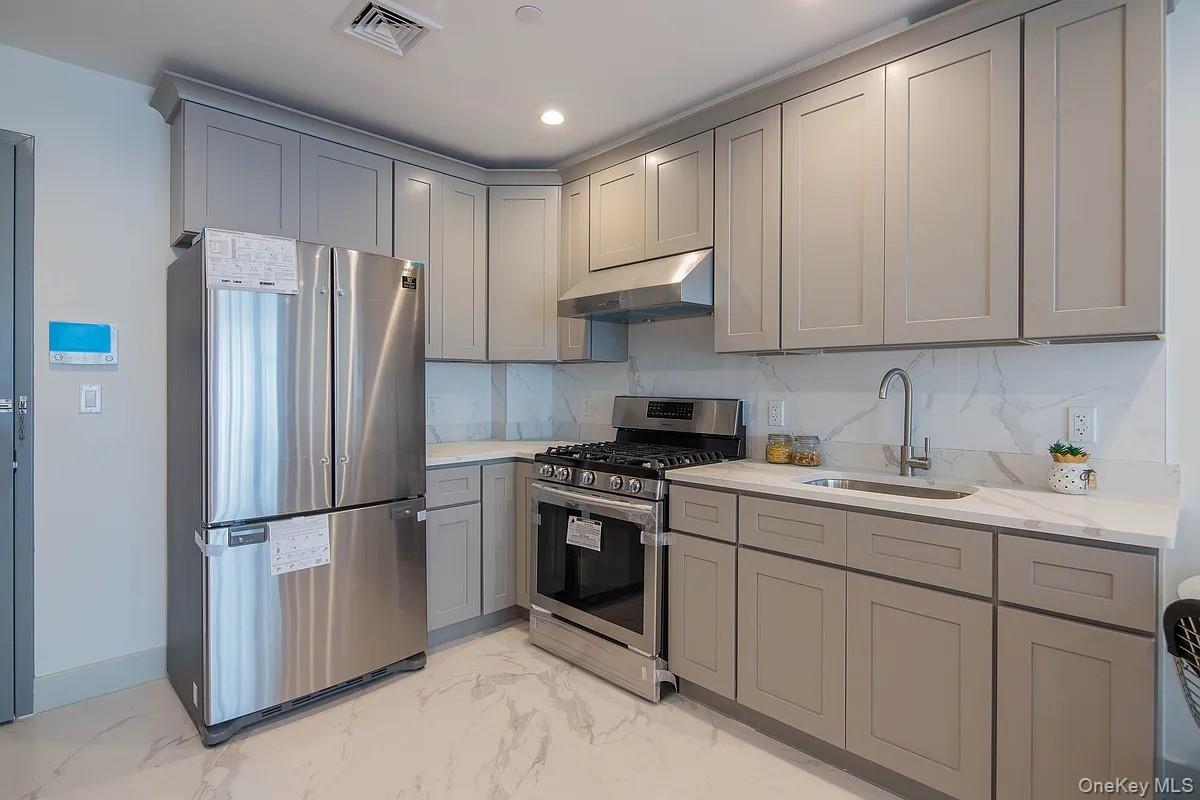 14126 Northern Boulevard, Unit 4D photo 7