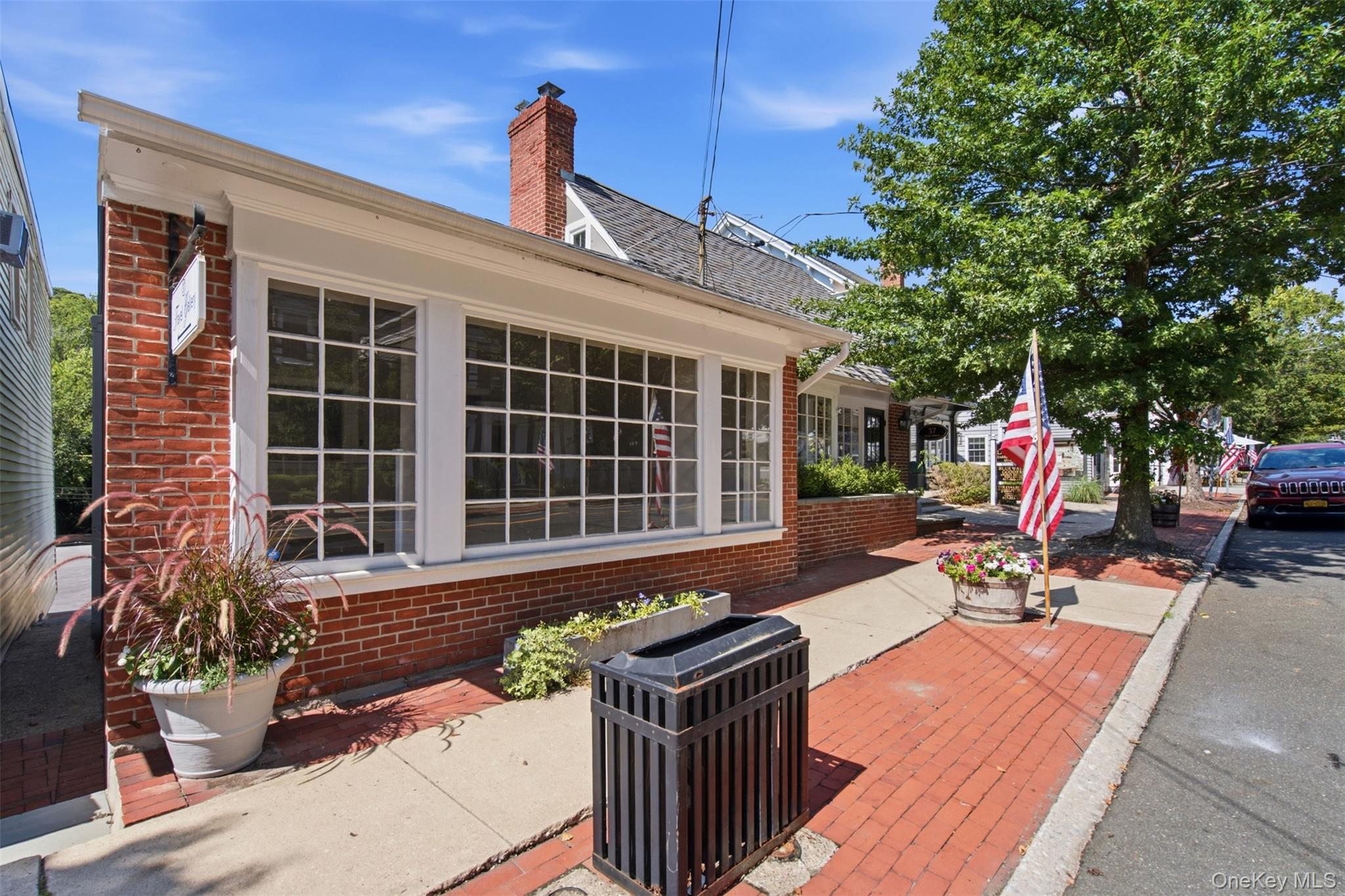 37 Main Street – For Rent photo 3
