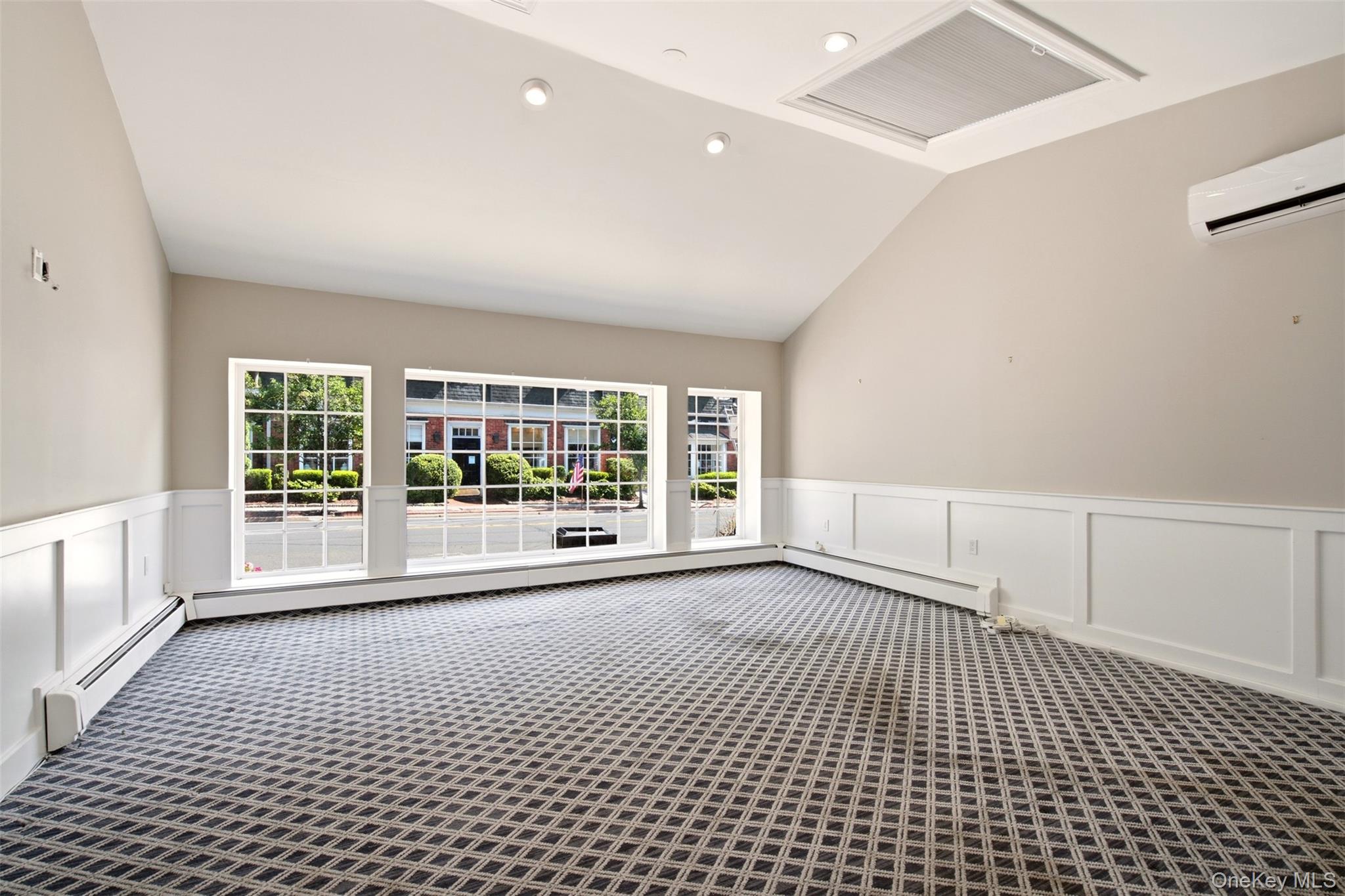 37 Main Street – For Rent photo 7