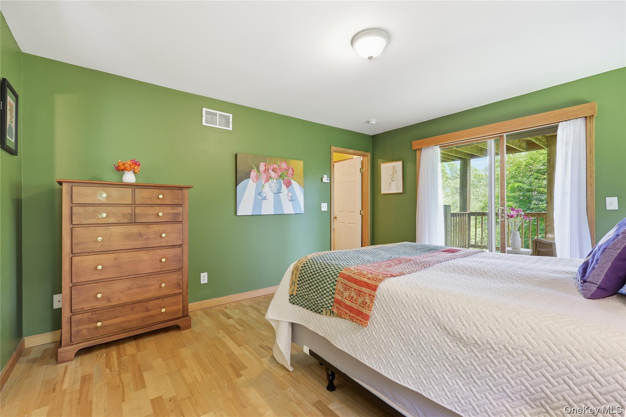 15 Meadow Drive – For Sale photo 24