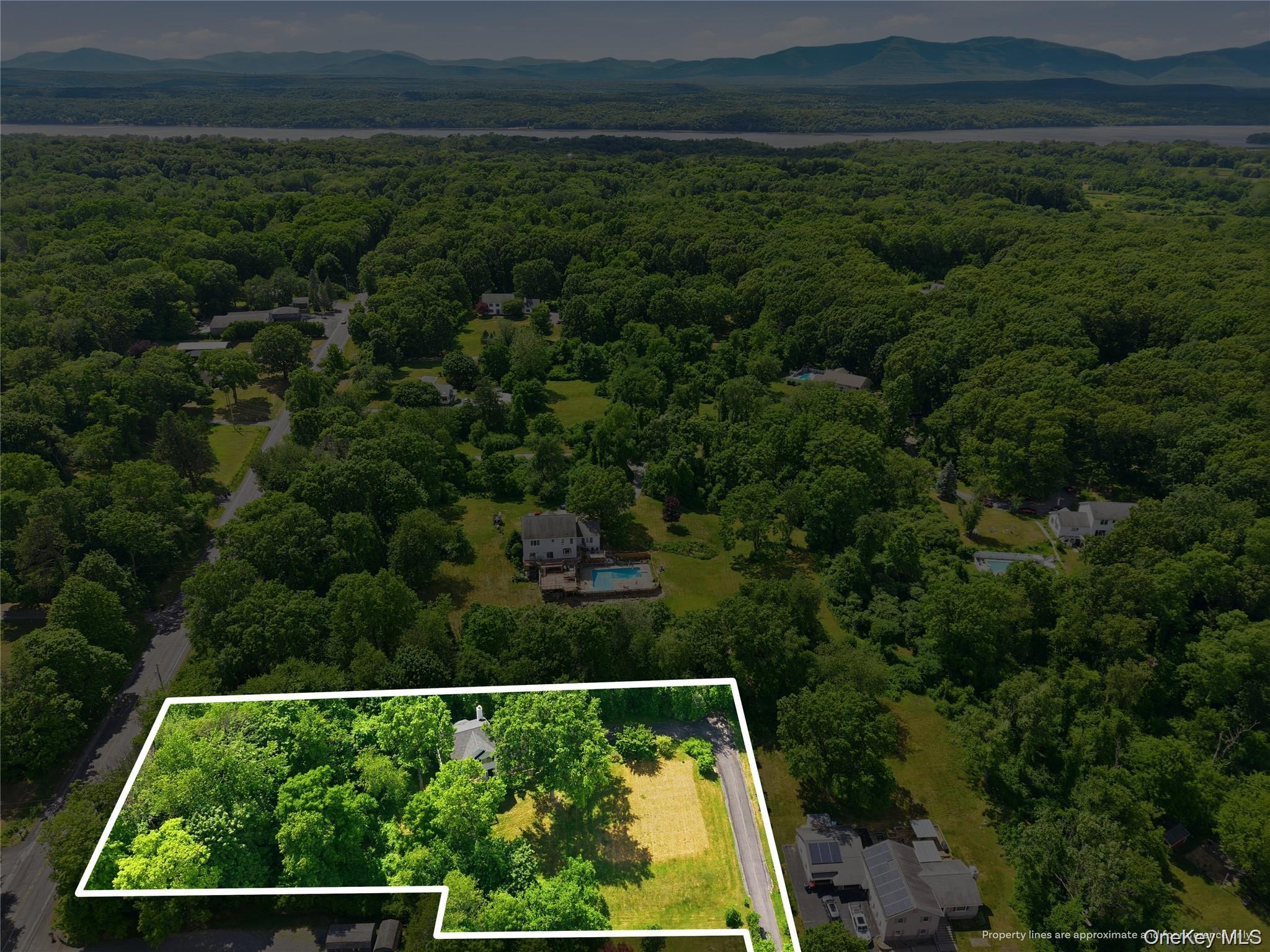 15 Meadow Drive – For Sale photo 8