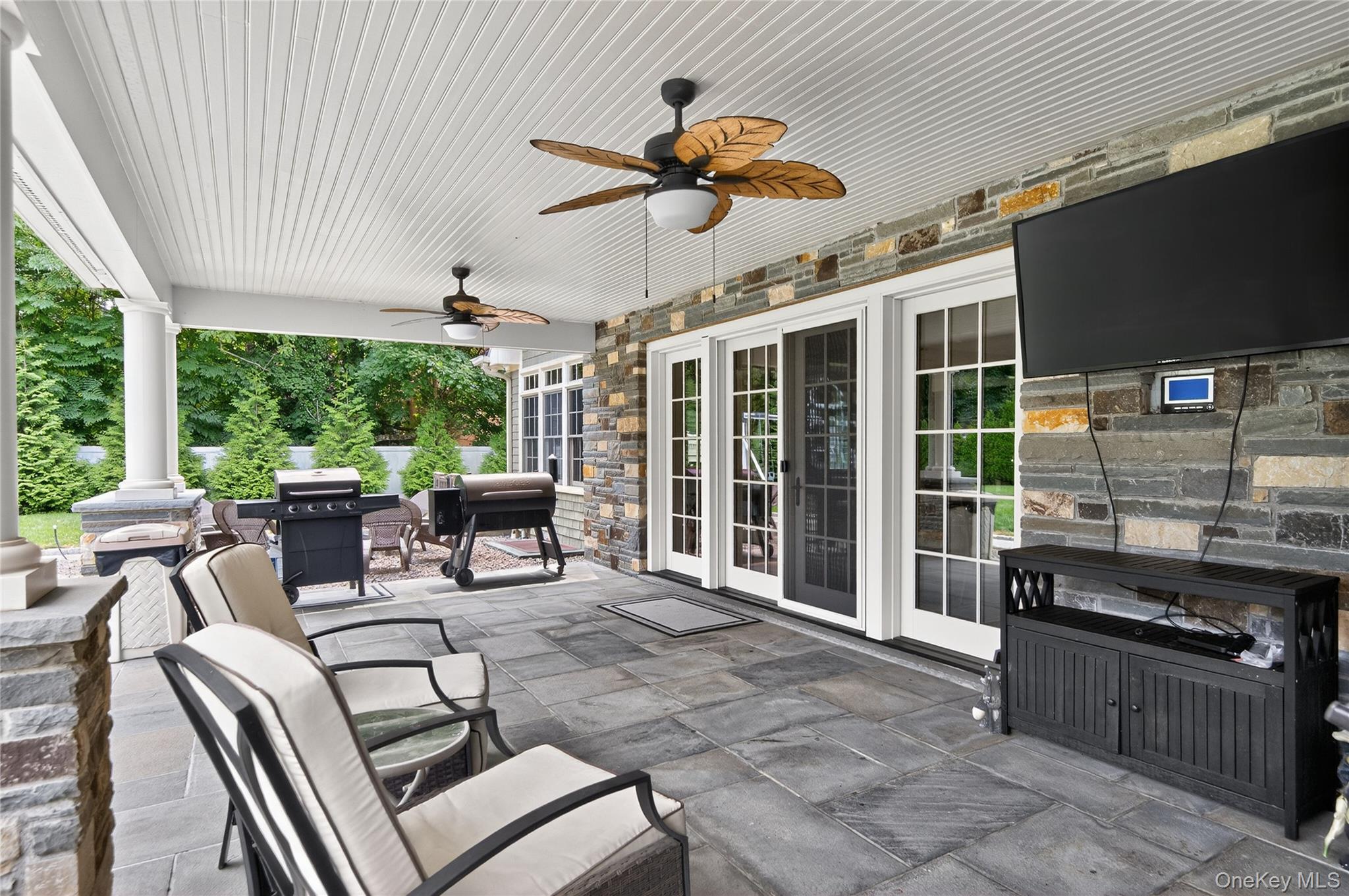 23 Gloria Lane – For Sale photo 44