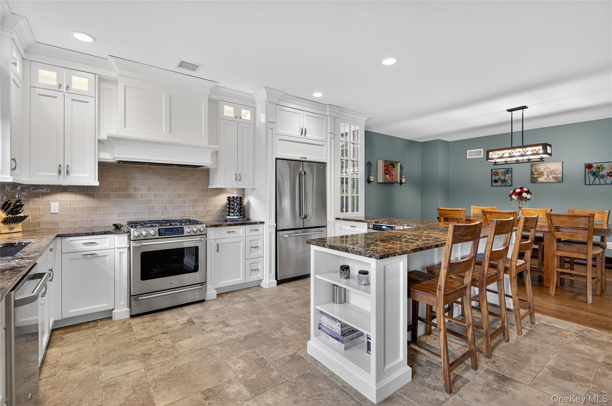 23 Gloria Lane – For Sale photo 26