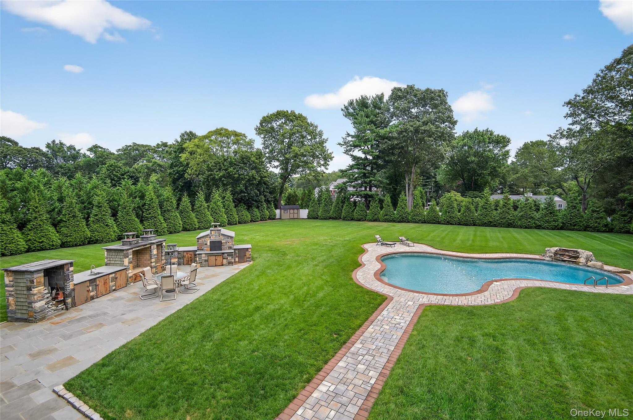 23 Gloria Lane – For Sale photo 29