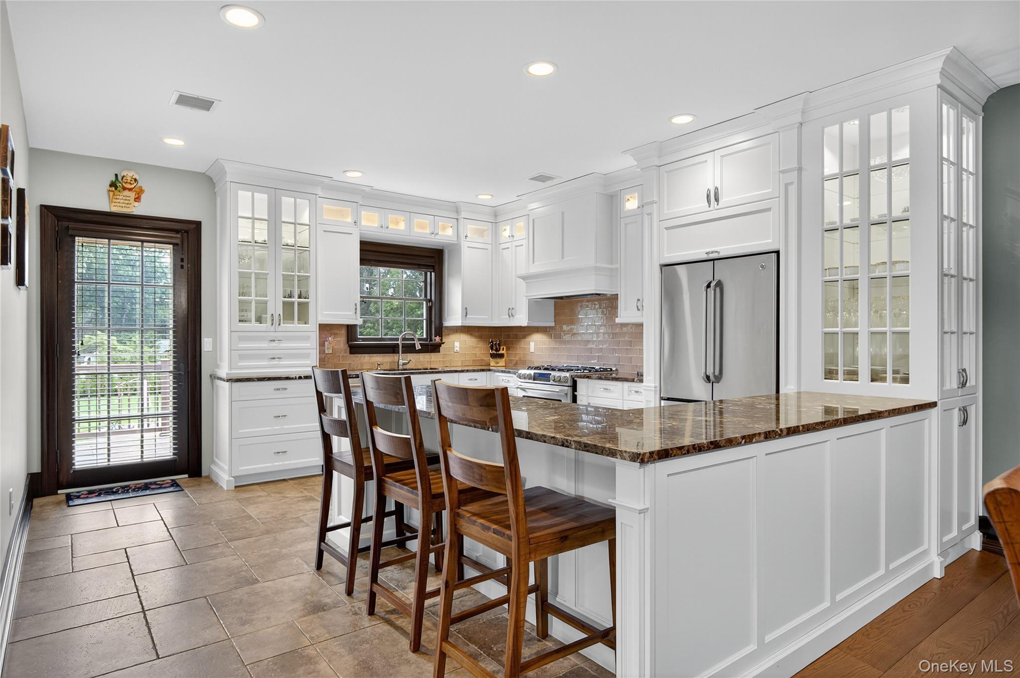 23 Gloria Lane – For Sale photo 24