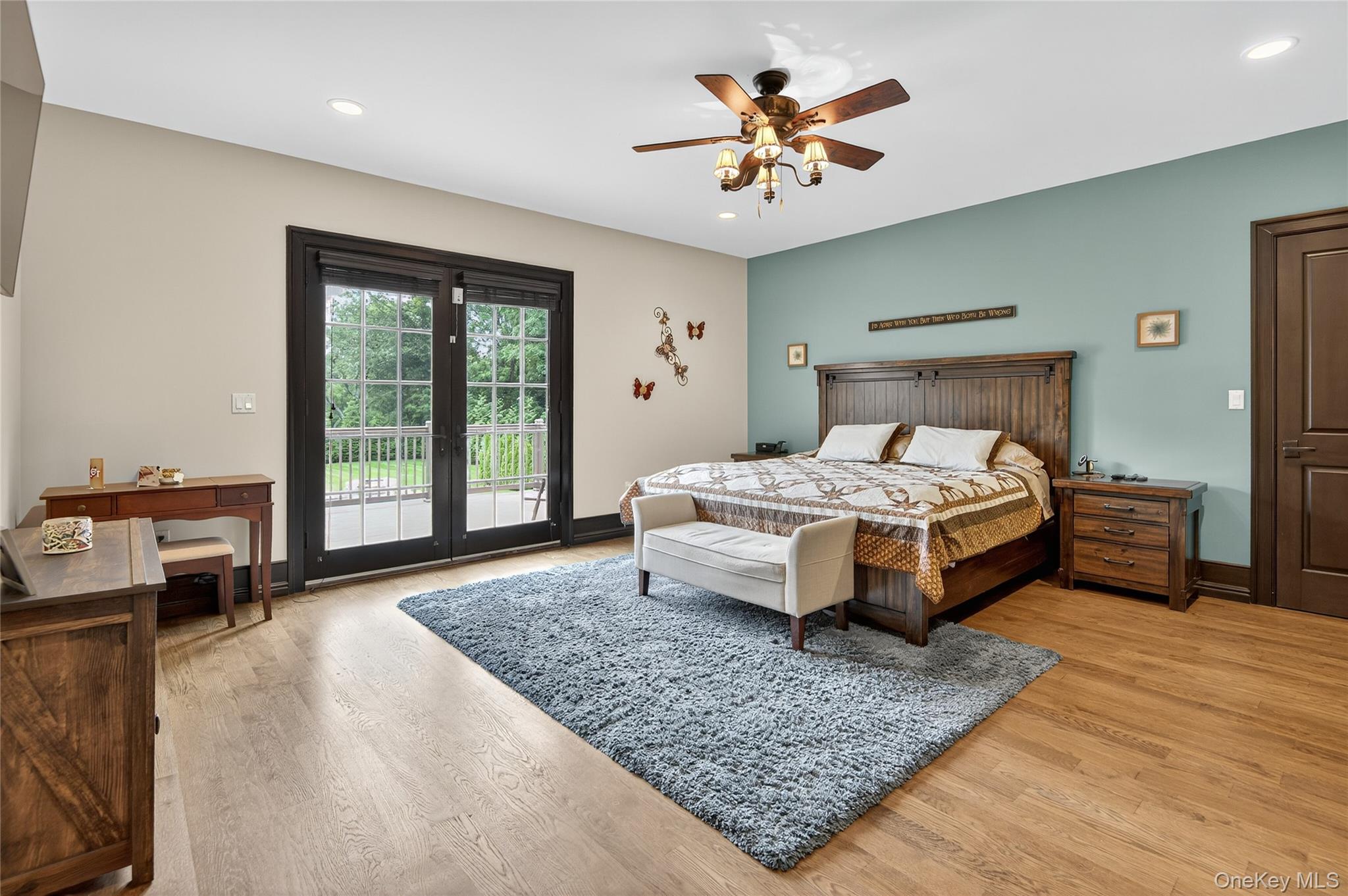 23 Gloria Lane – For Sale photo 27