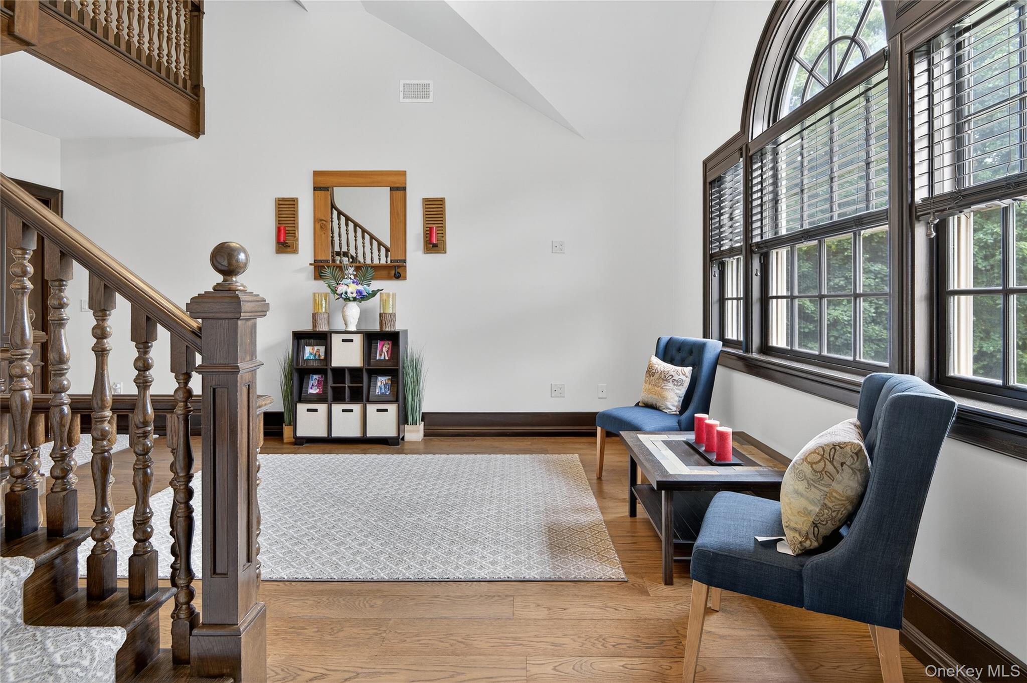 23 Gloria Lane – For Sale photo 19