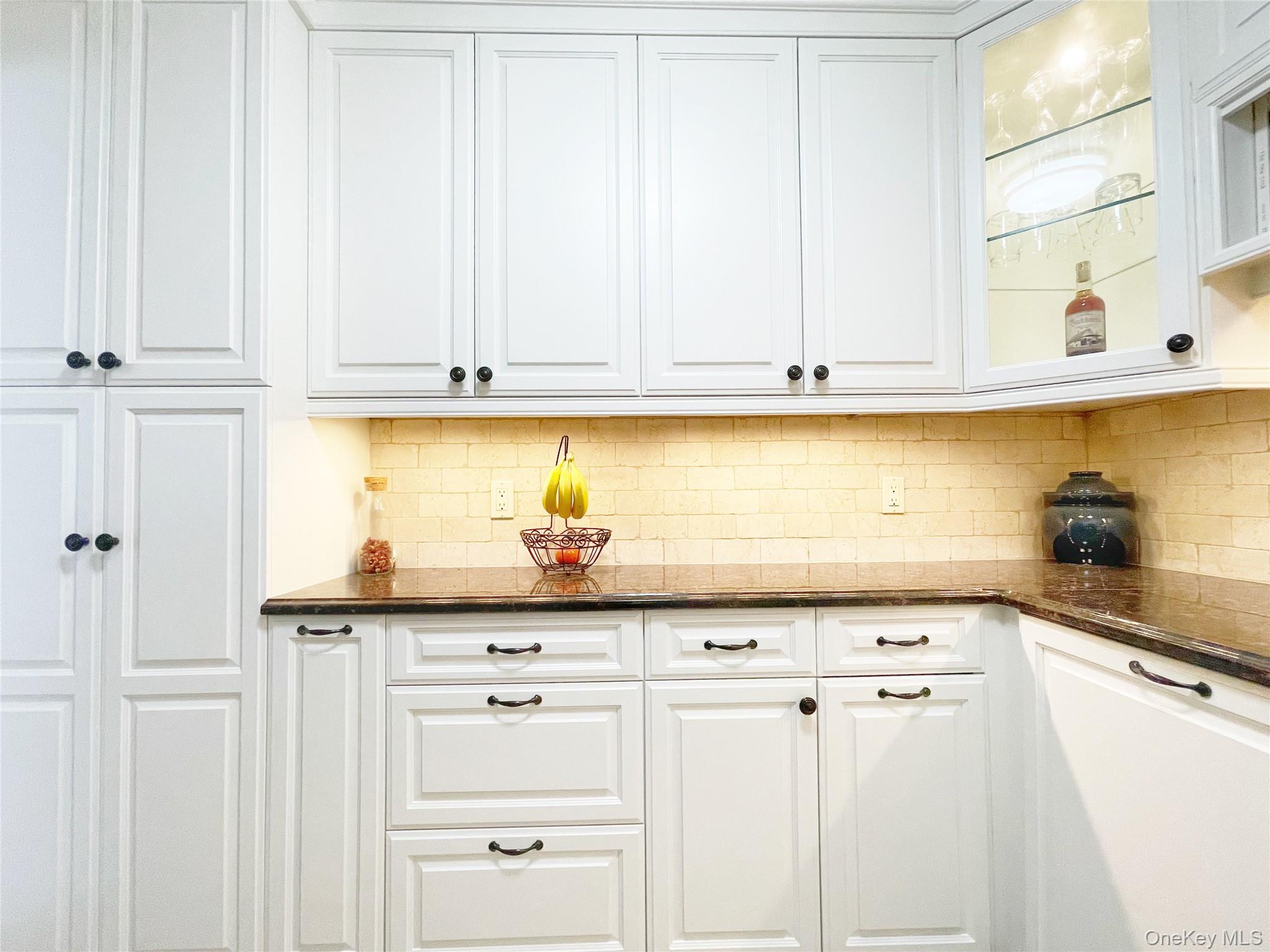 10 Cottage Place, Unit 10G photo 10