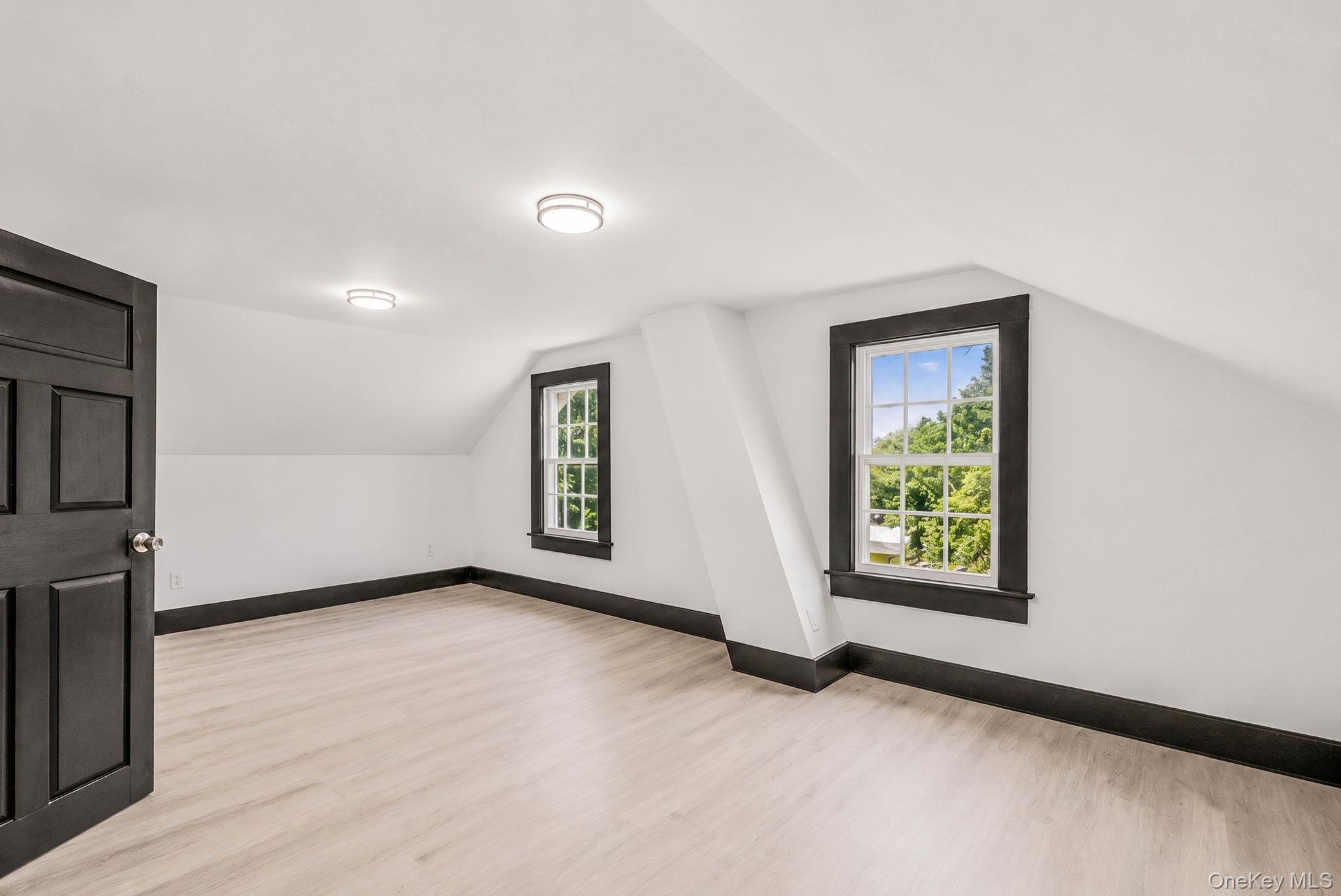 180 Quaker Street – For Sale photo 38