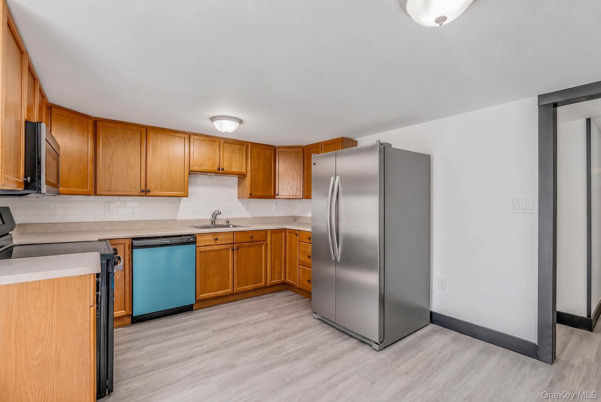 180 Quaker Street – For Sale photo 16