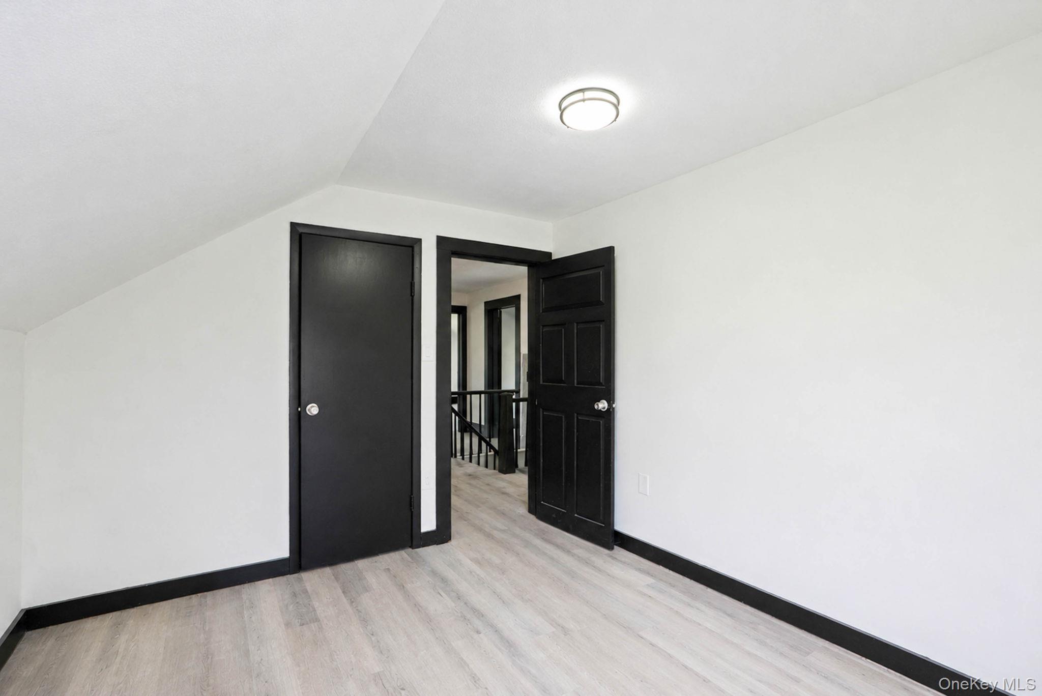 180 Quaker Street – For Sale photo 36