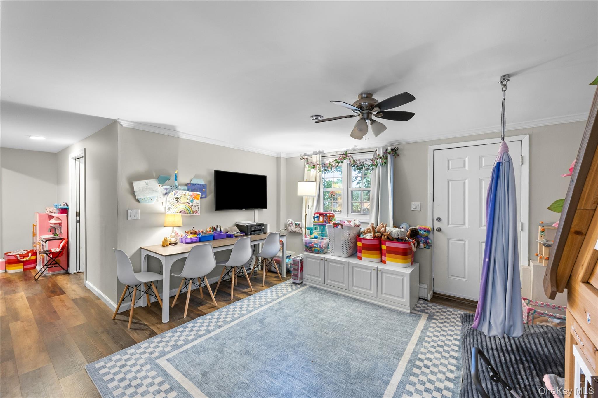 33 Manhasset Road – For Sale photo 23
