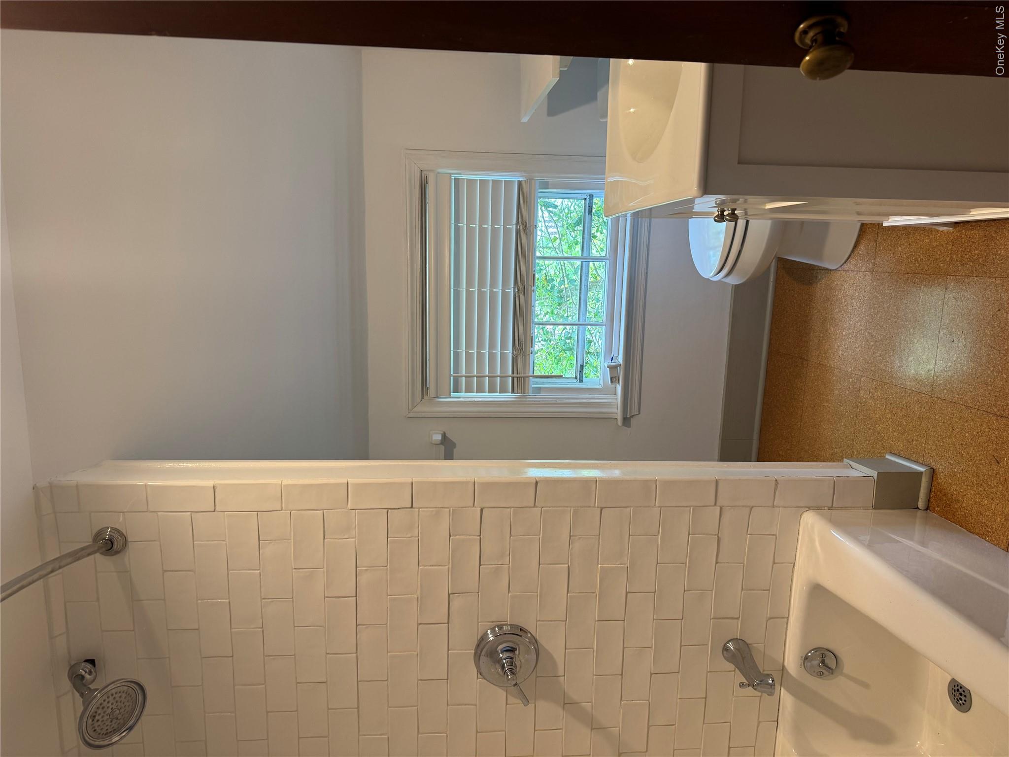 21 Elm Street – For Rent photo 14