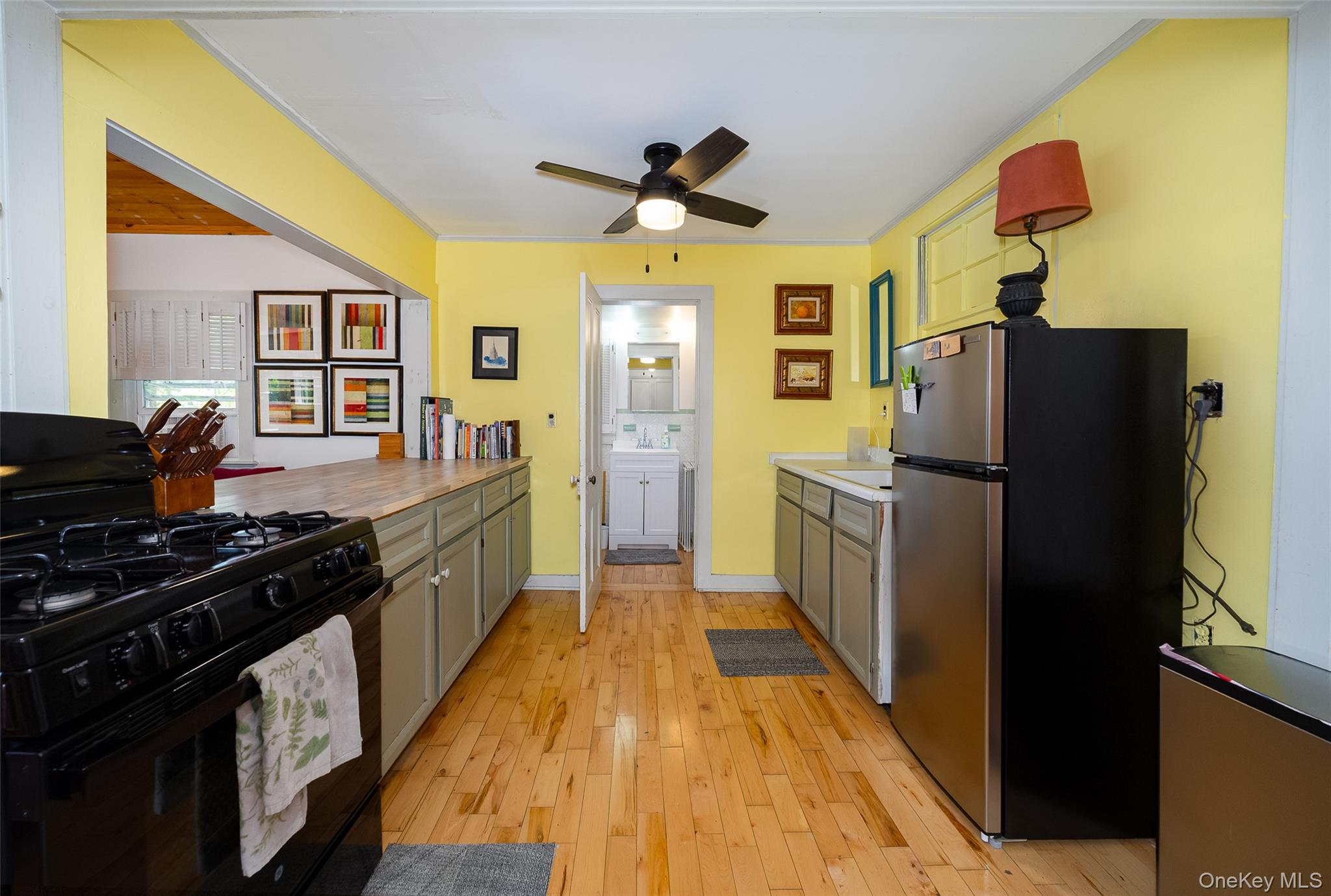 31 Lake Shore Drive – For Sale photo 20