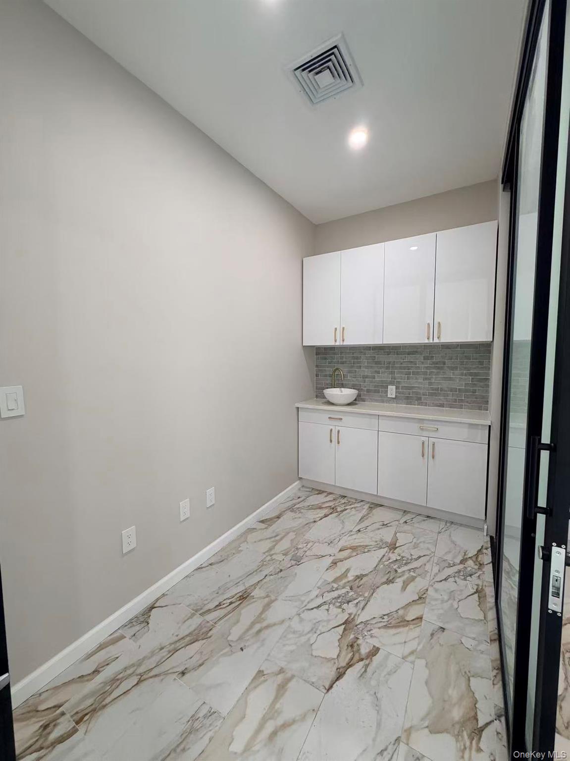 14147 Northern Boulevard, Unit 2nd FL photo 3