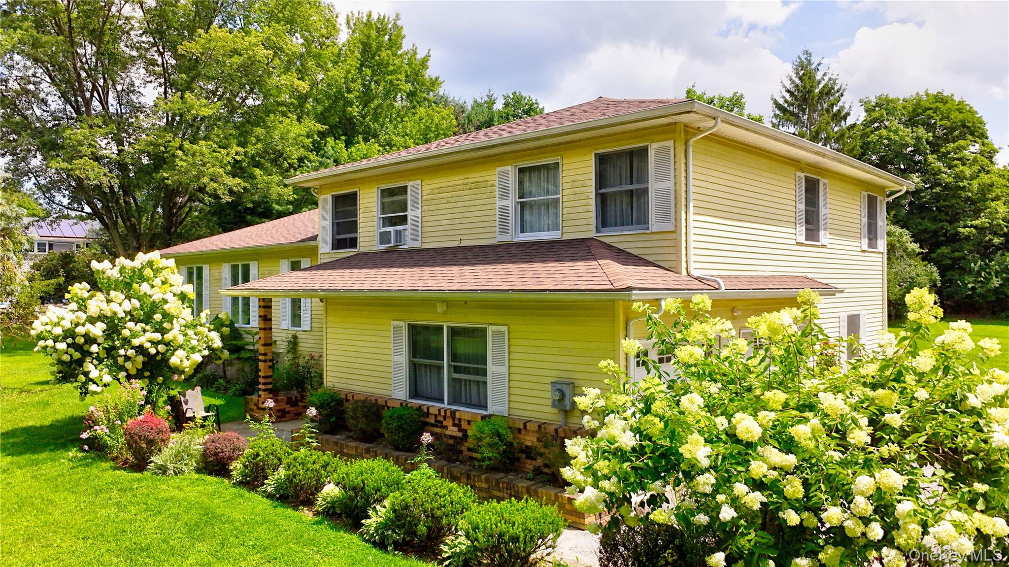 504 Ridge Road – For Sale photo 3