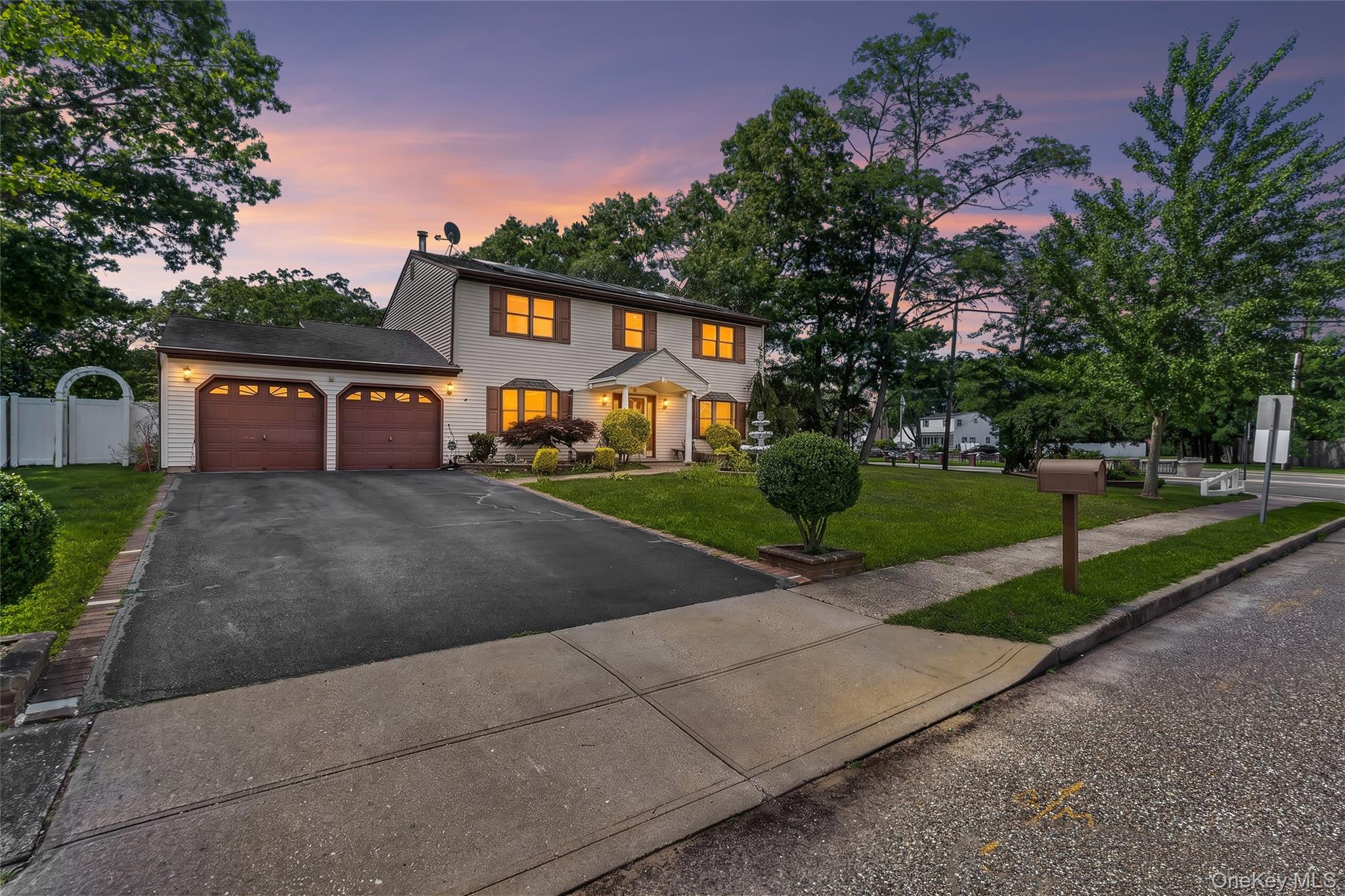 4 Winding Lane – For Sale