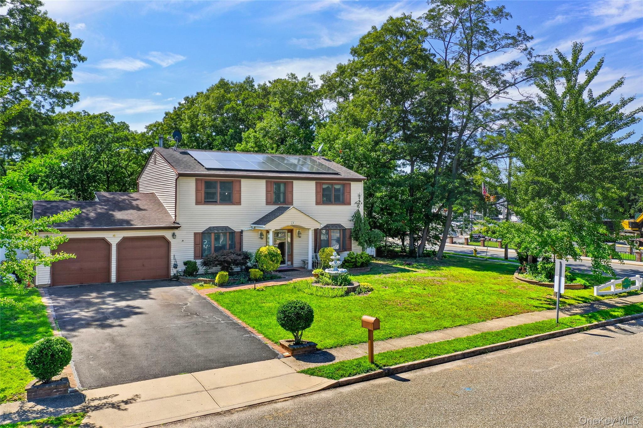 4 Winding Lane – For Sale photo 2