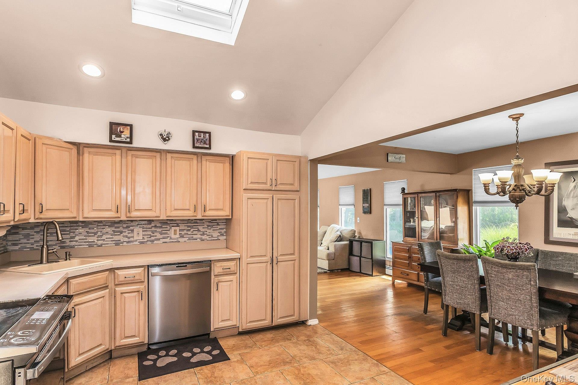 58 Crescent Place – For Sale photo 10