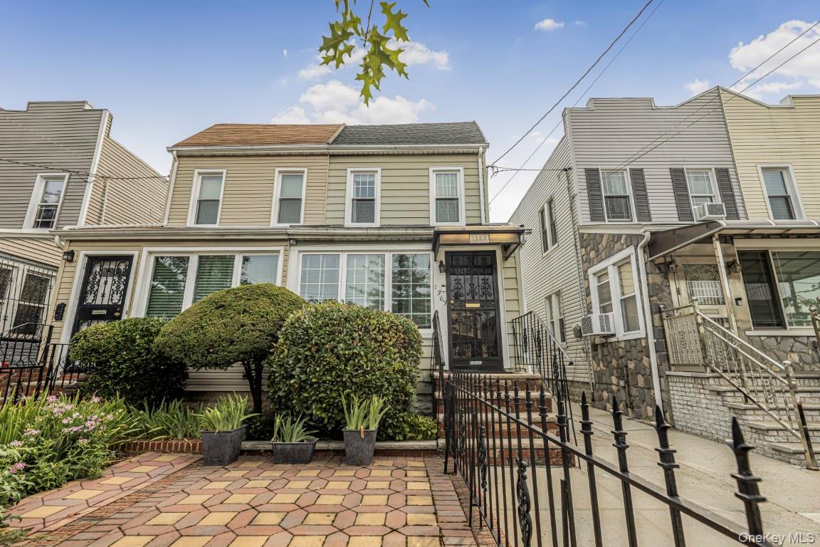 1363 Albany Avenue – For Sale photo 2