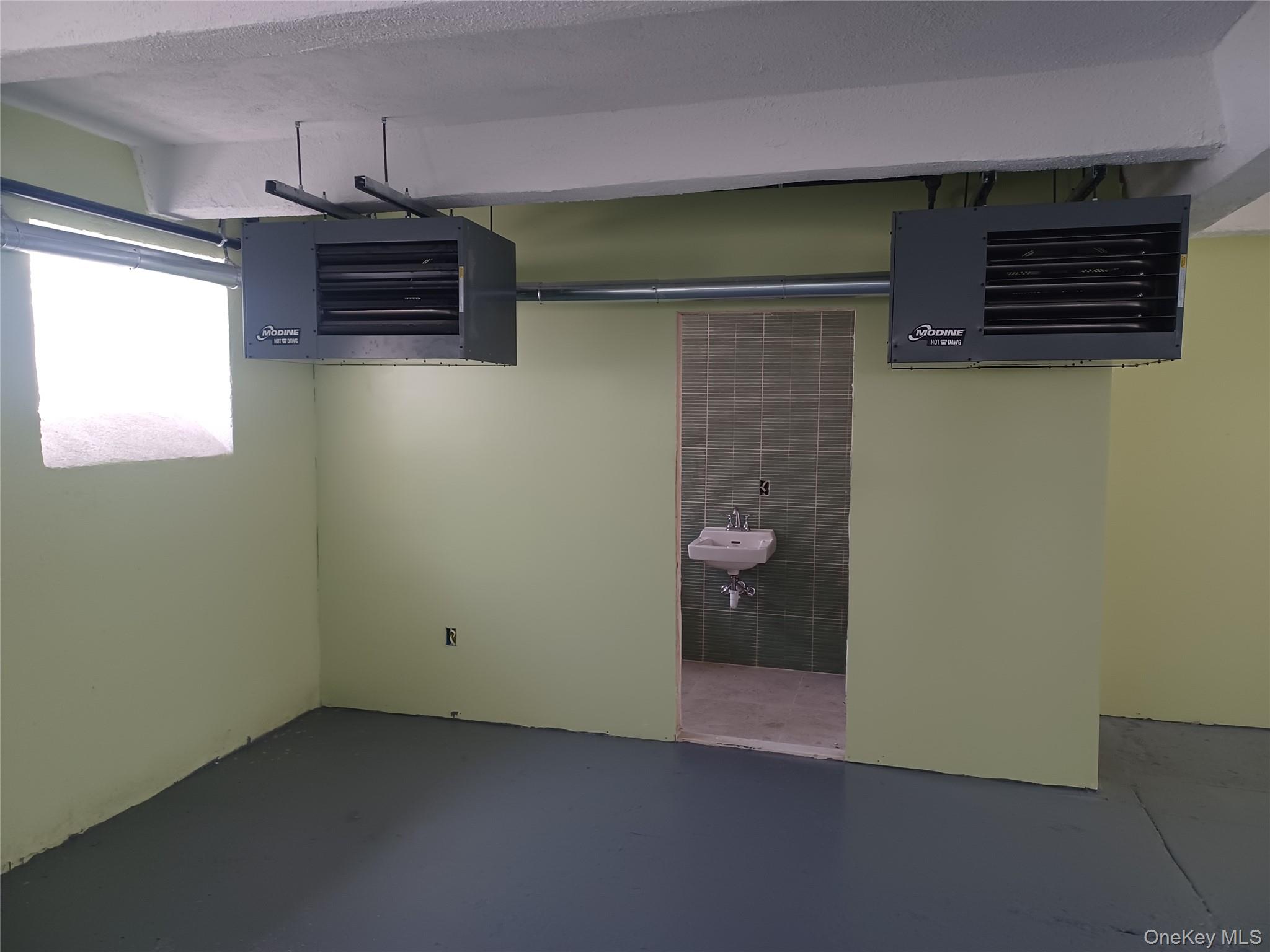 17 Midland Avenue, Unit 1 photo 7
