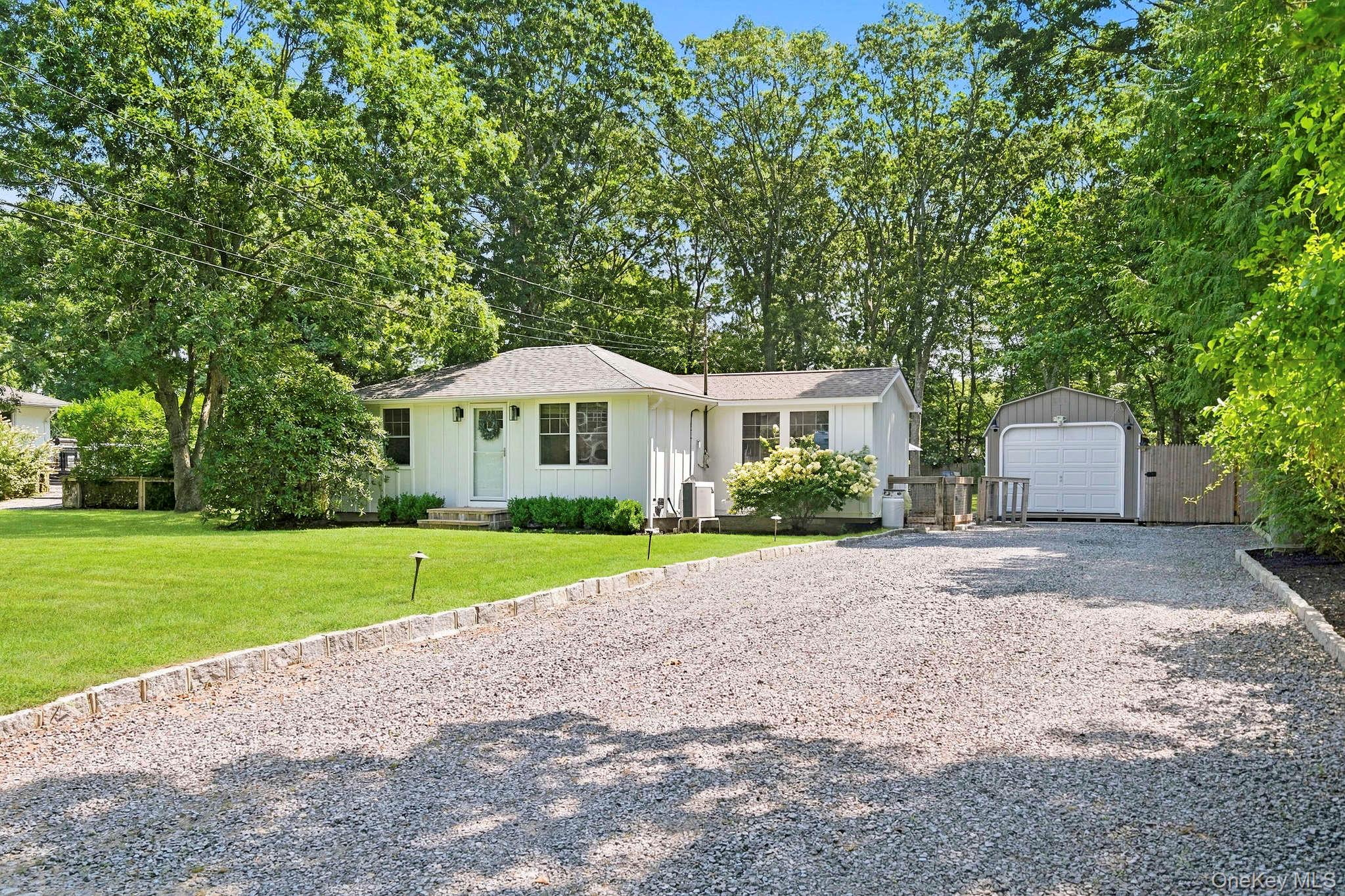 22 Matthews Drive – For Sale photo 2
