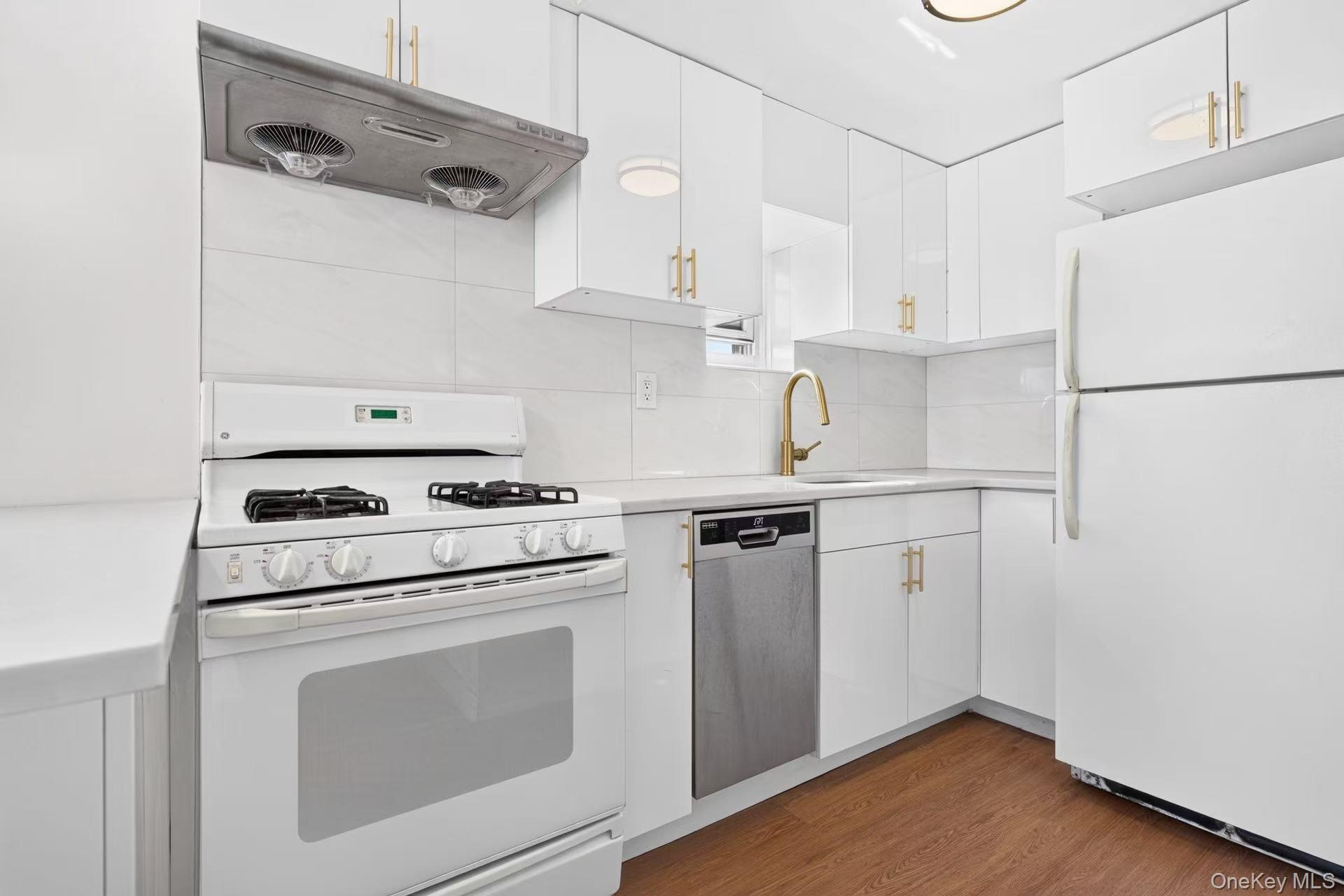 14468 38th Avenue, Unit 703 photo 7