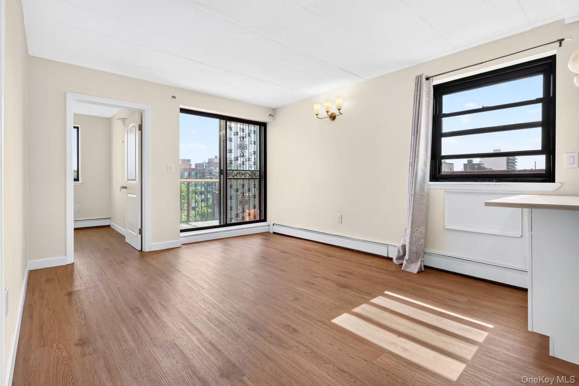 14468 38th Avenue, Unit 703 photo 9