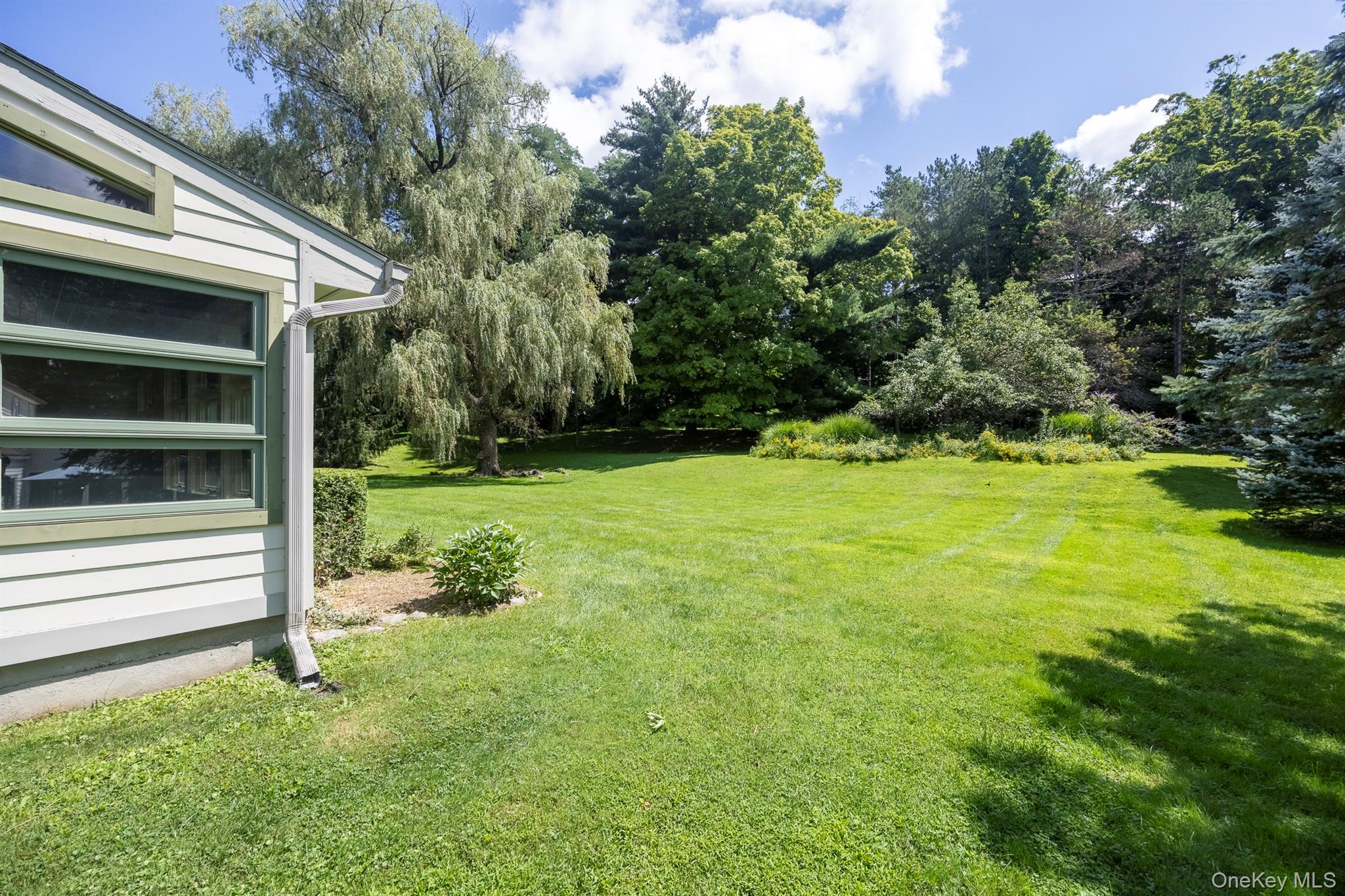 12 Ciferri Drive – For Sale photo 4