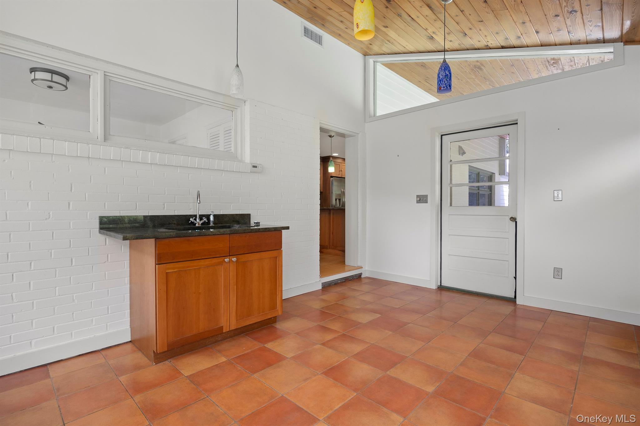 12 Ciferri Drive – For Sale photo 22