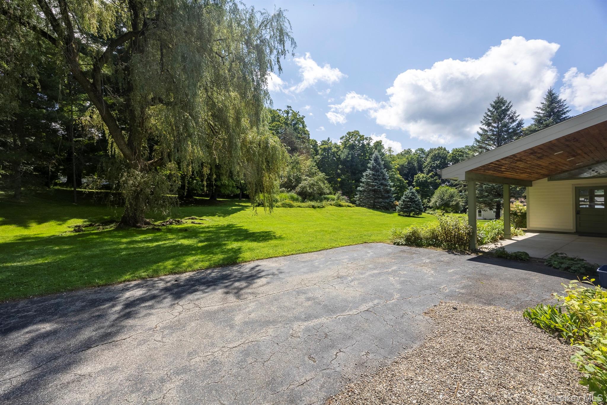 12 Ciferri Drive – For Sale photo 7
