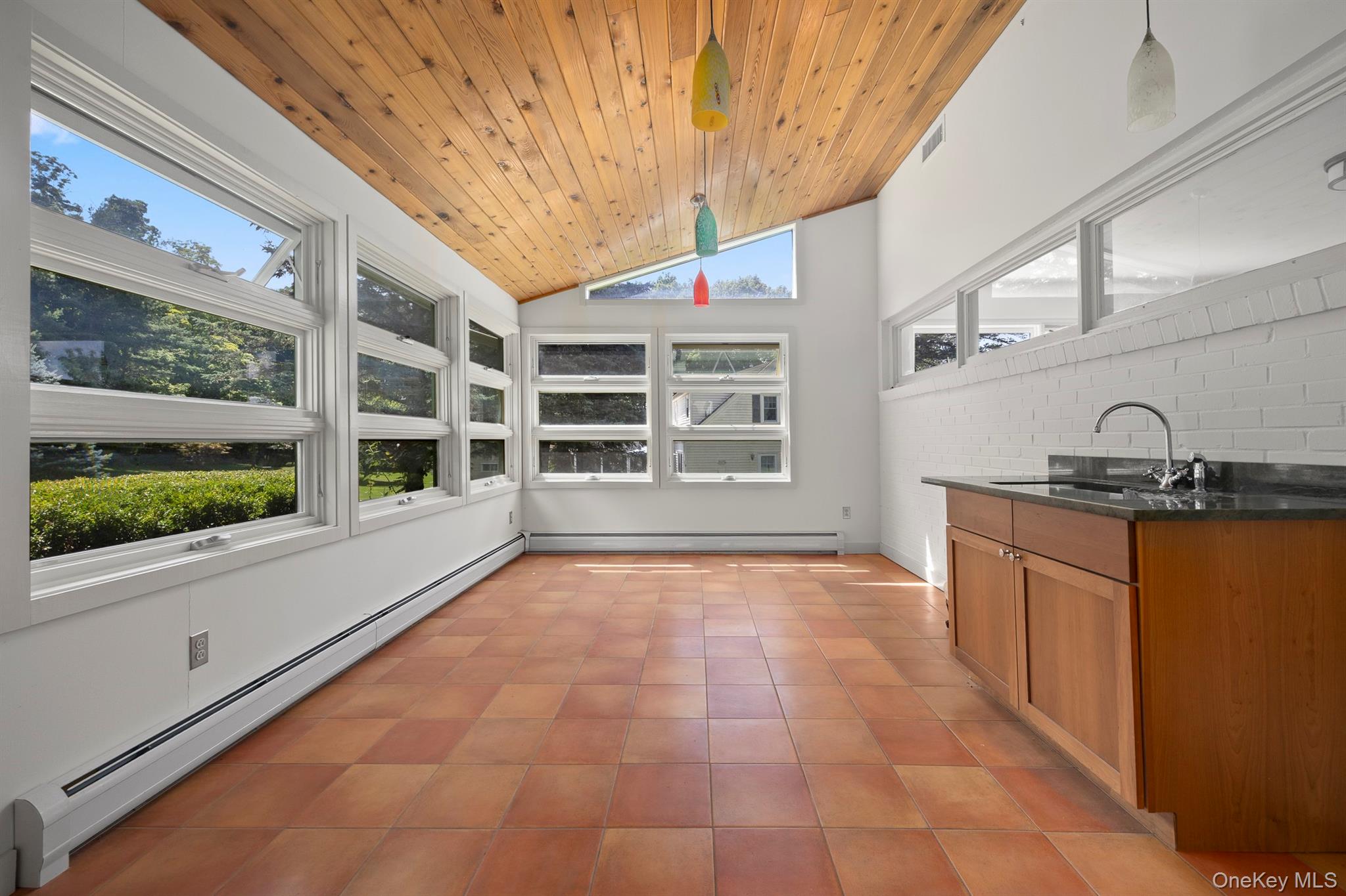 12 Ciferri Drive – For Sale photo 21
