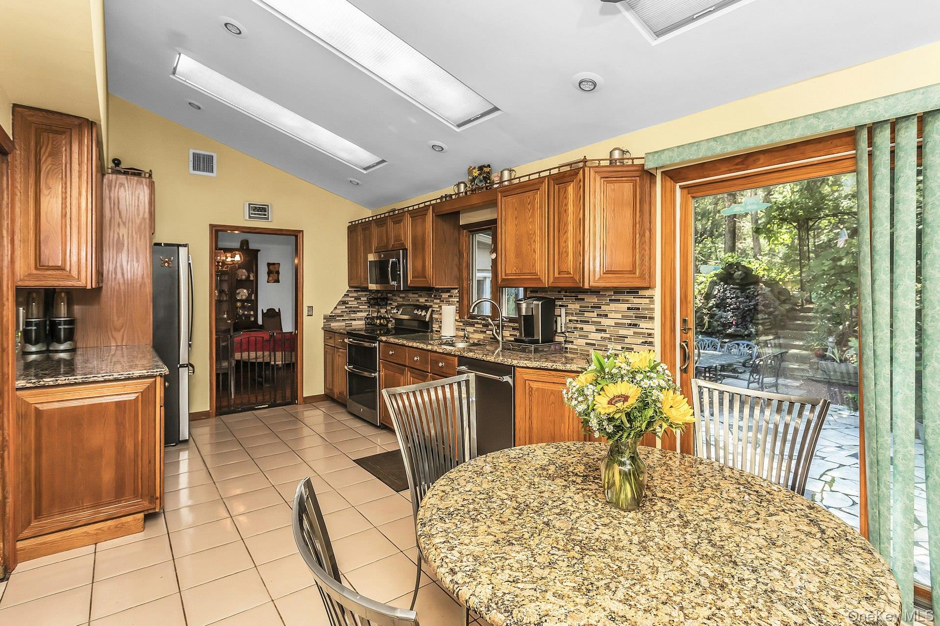 188 Daly Road – For Sale photo 15