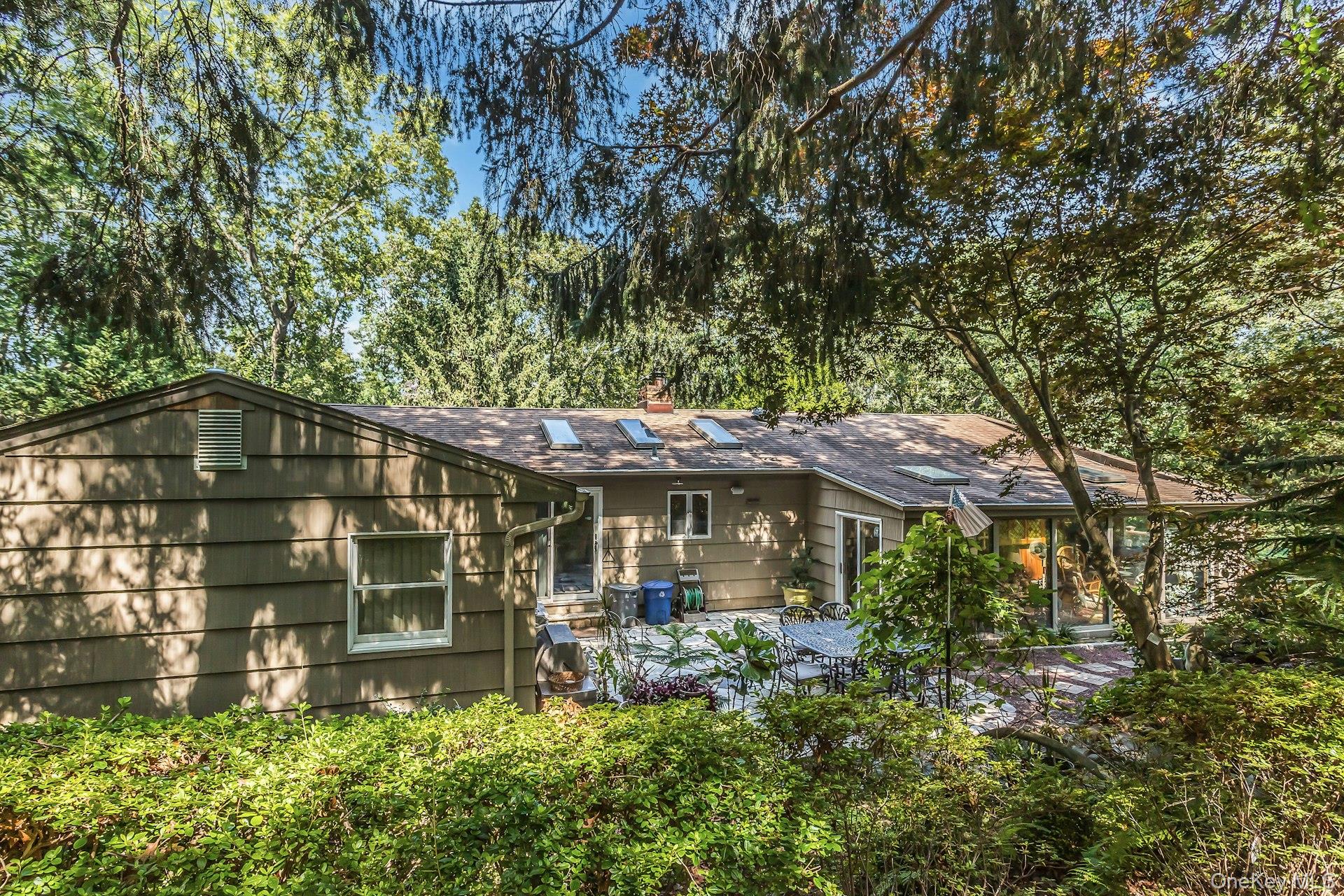 188 Daly Road – For Sale photo 25