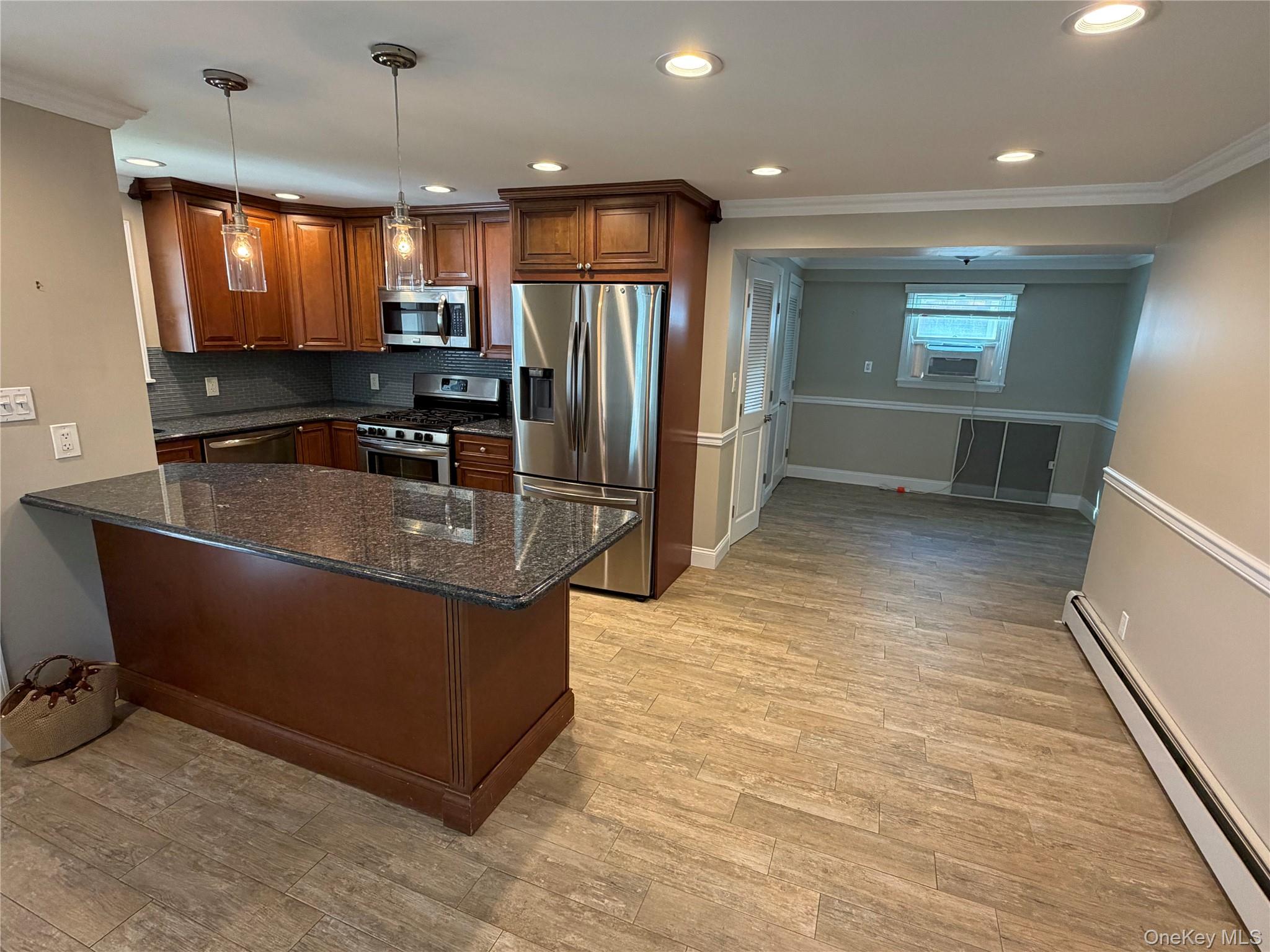 35 Trenton Avenue, Unit 1st Floor photo 10