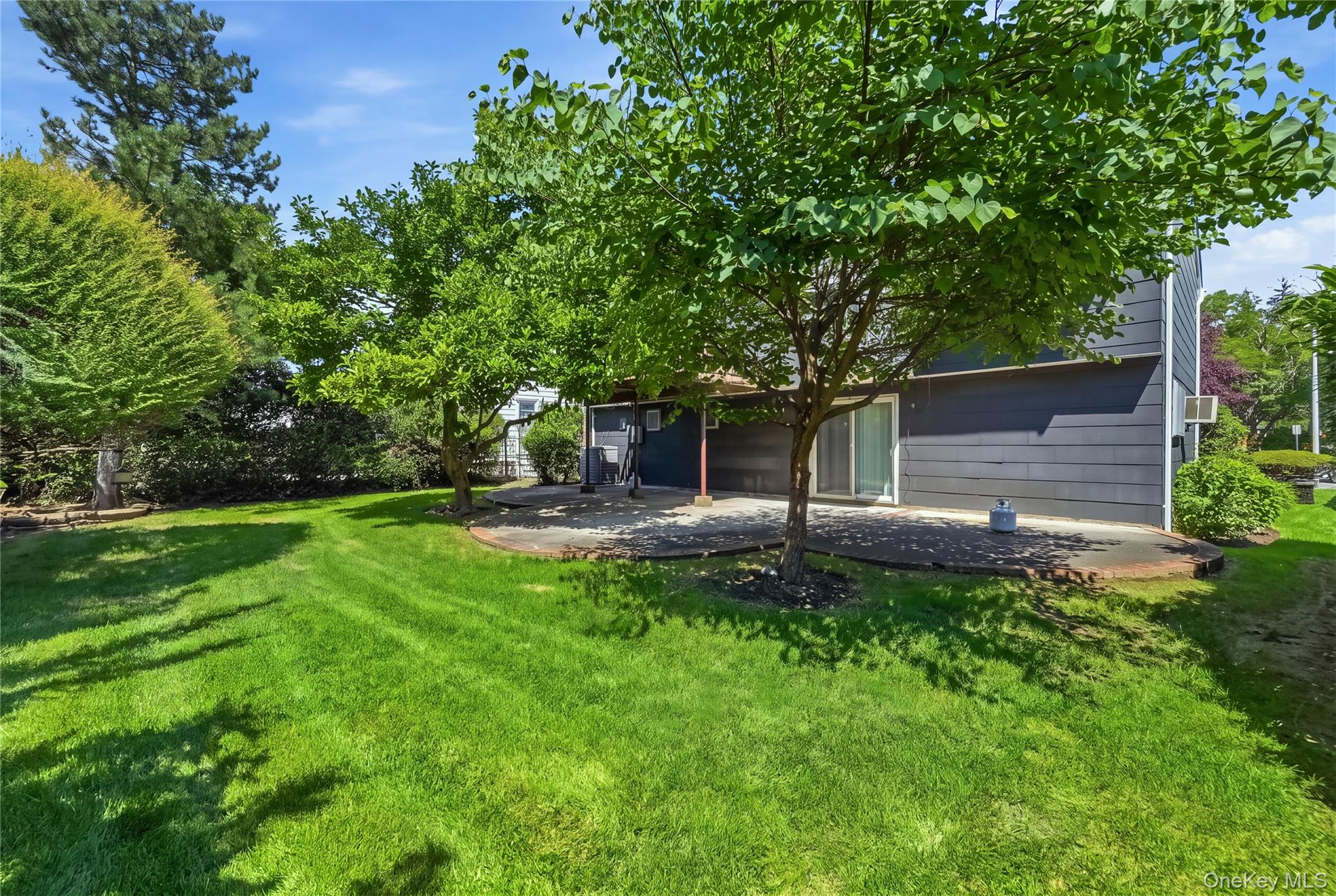 18 Valley Lane E – For Sale photo 24