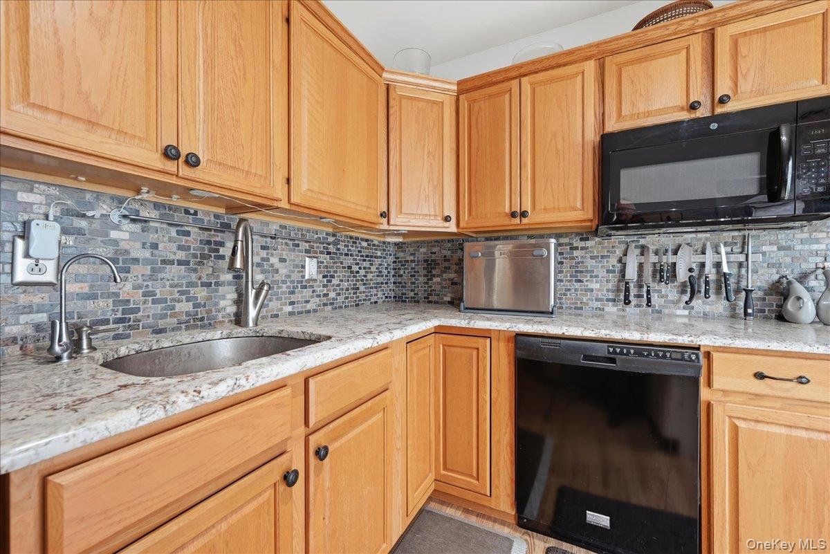 10 Casey Lane – For Sale photo 9